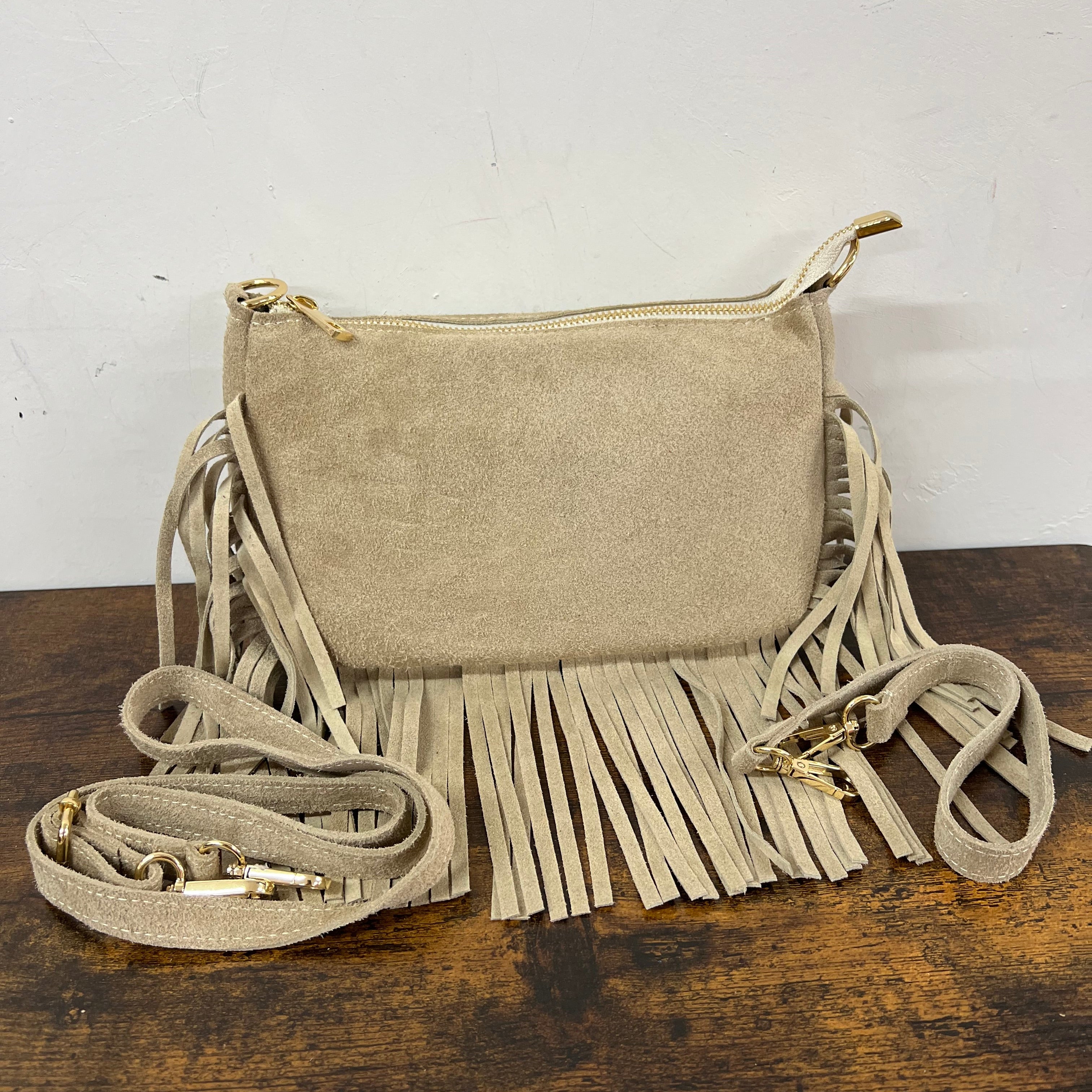 Baguette pelle suede frange tortora
