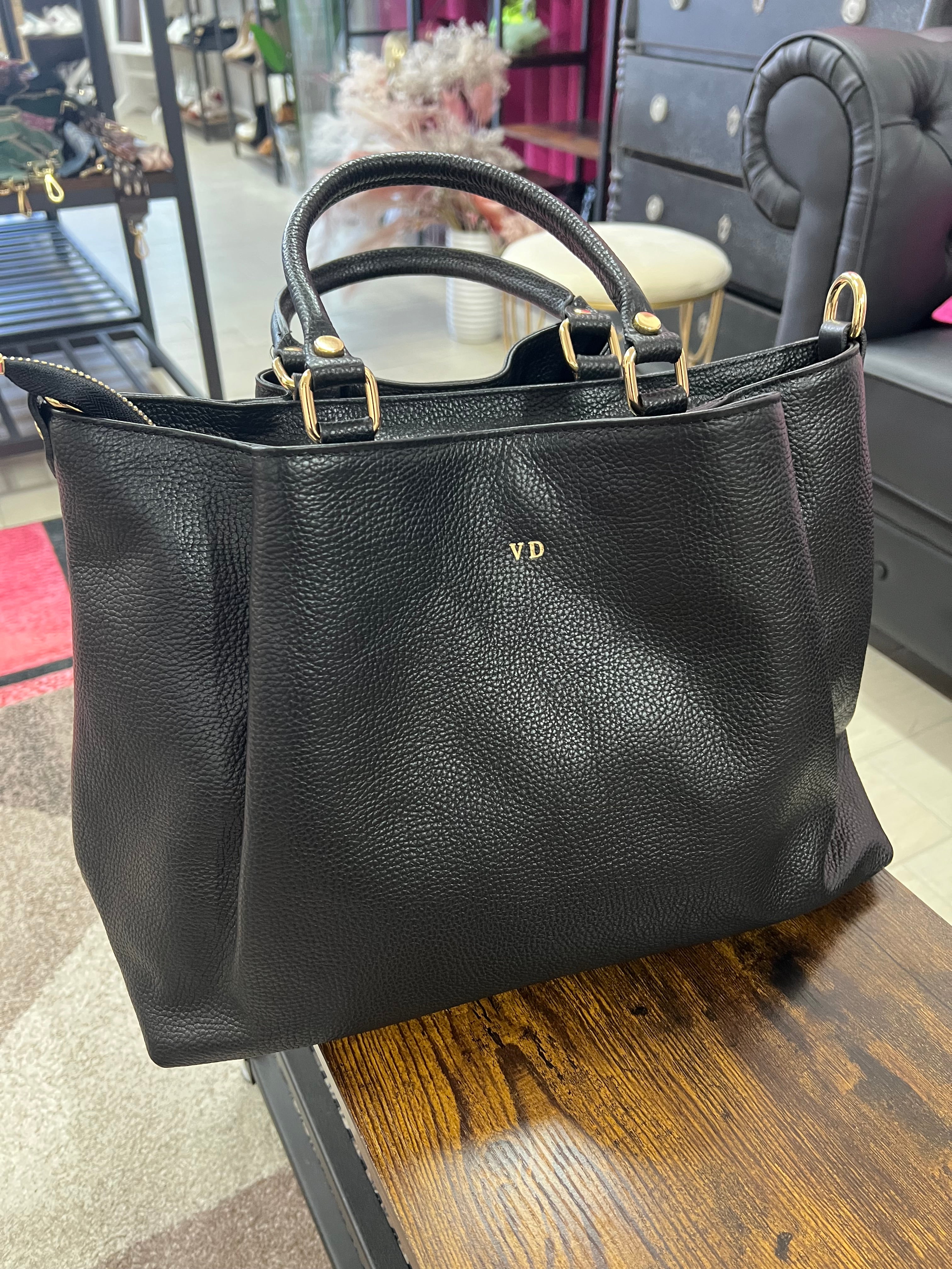 Melanie black tote