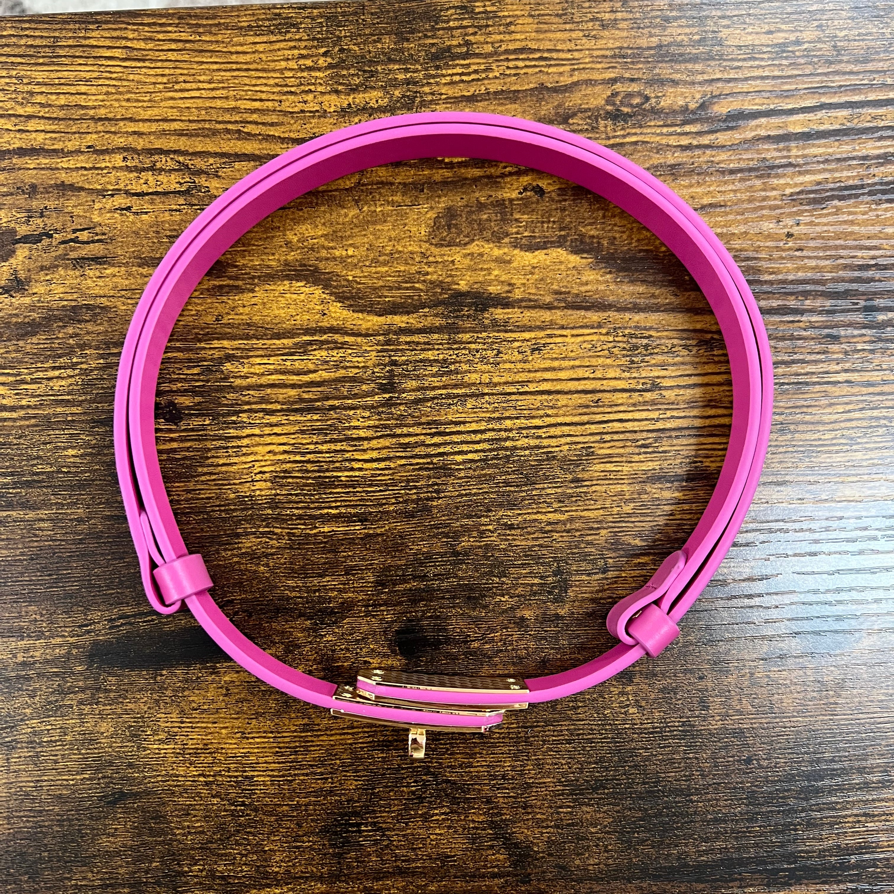 Cintura senza buchi fucsia pelle liscia