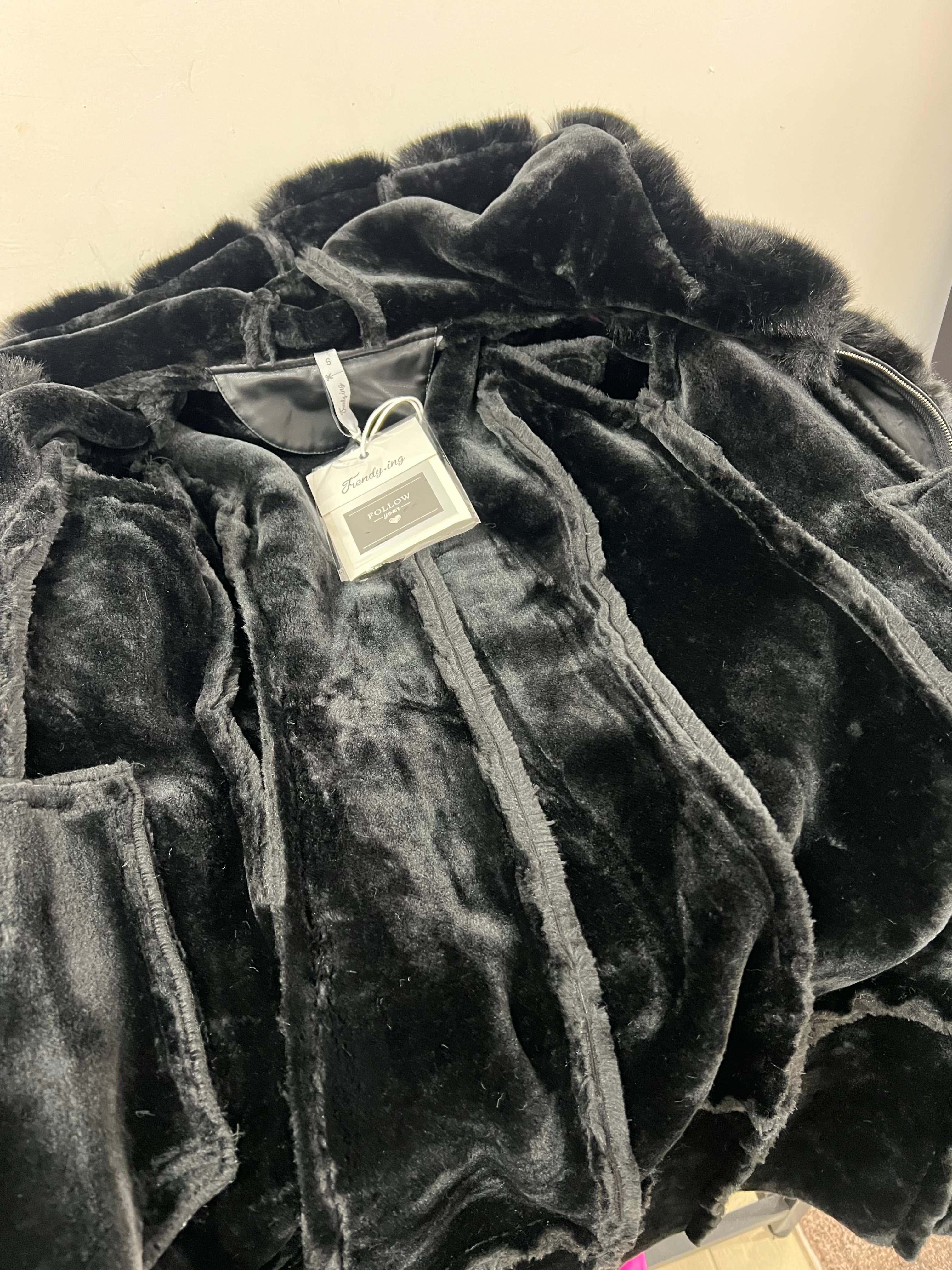Eco-down jacket with black hood