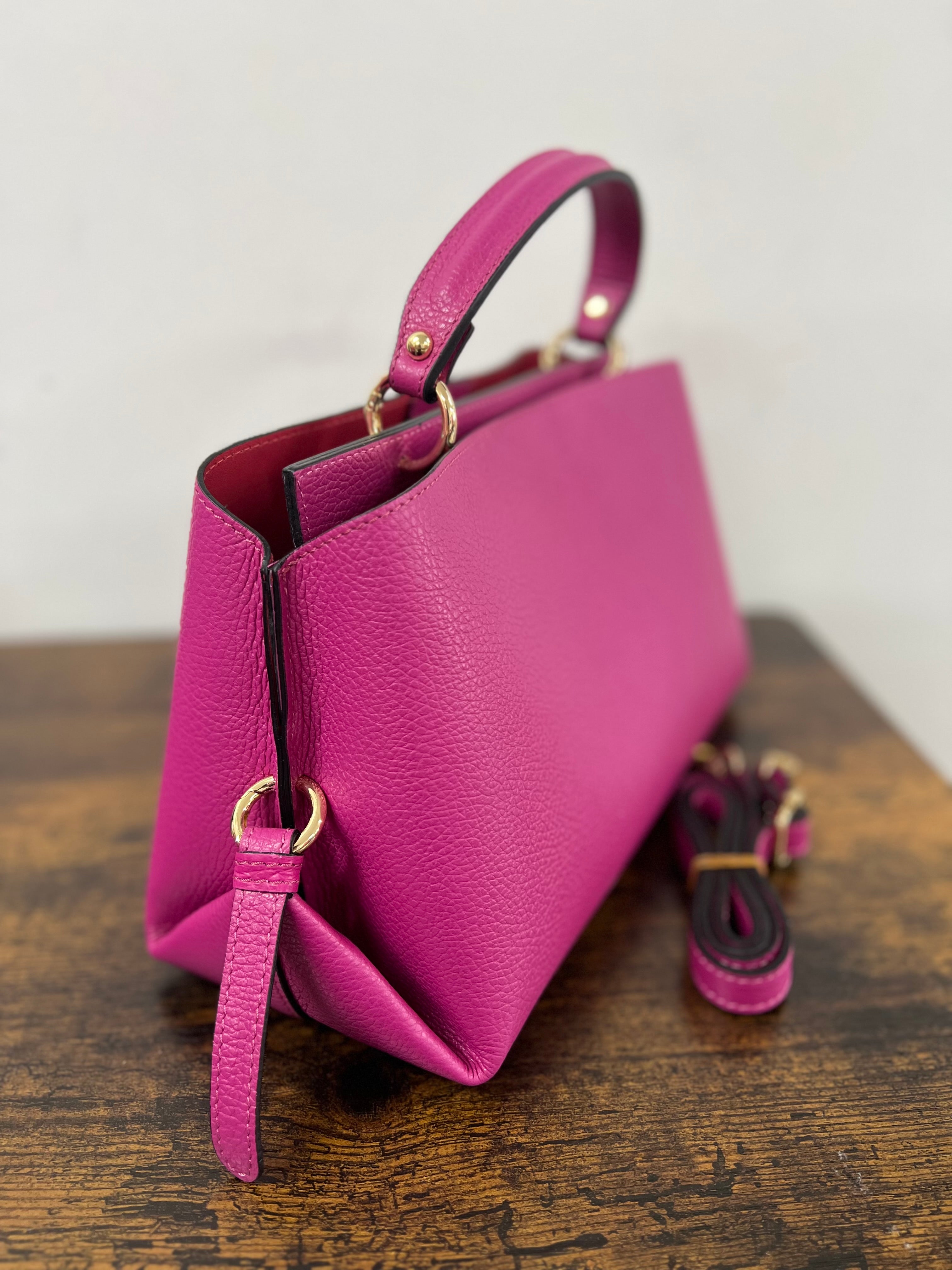Arianna big fucsia