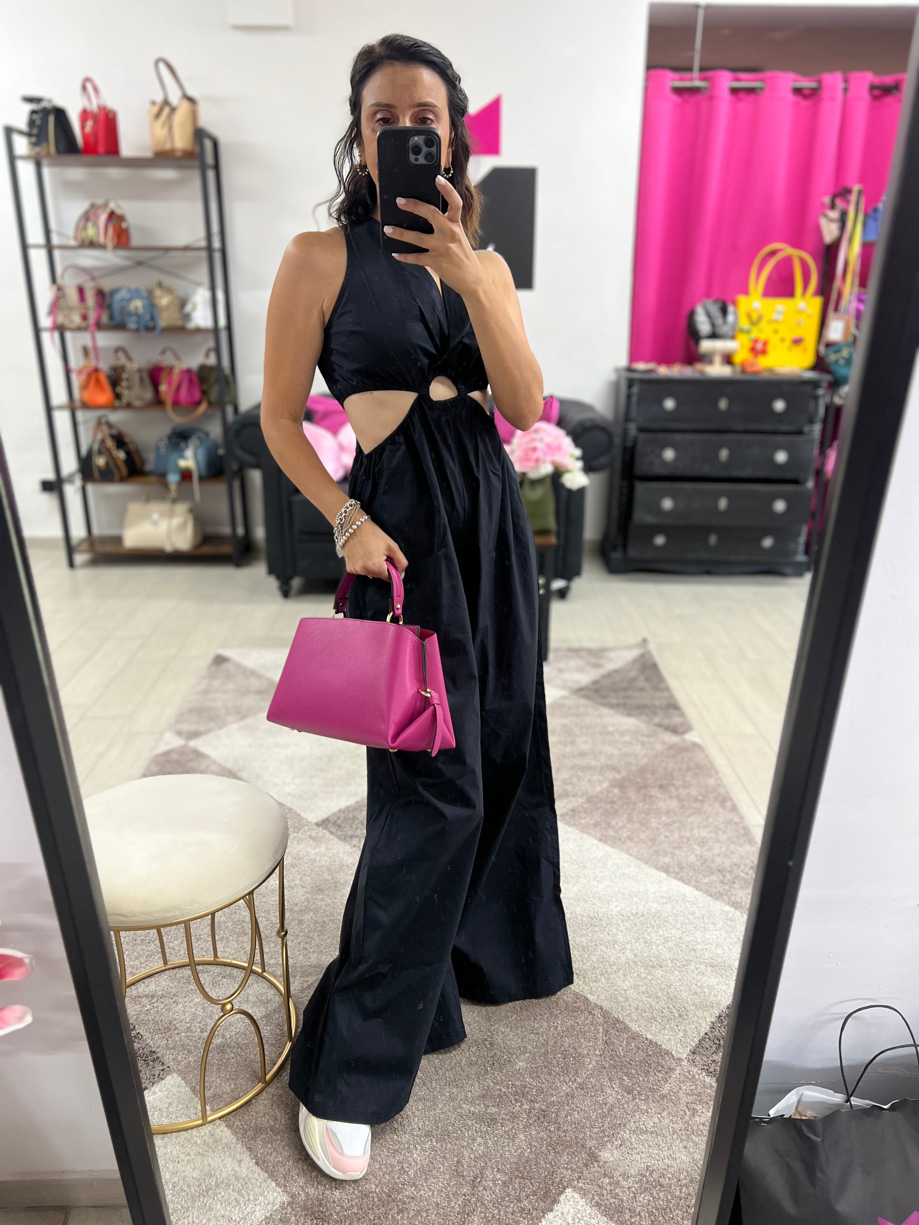 Arianna z media fucsia