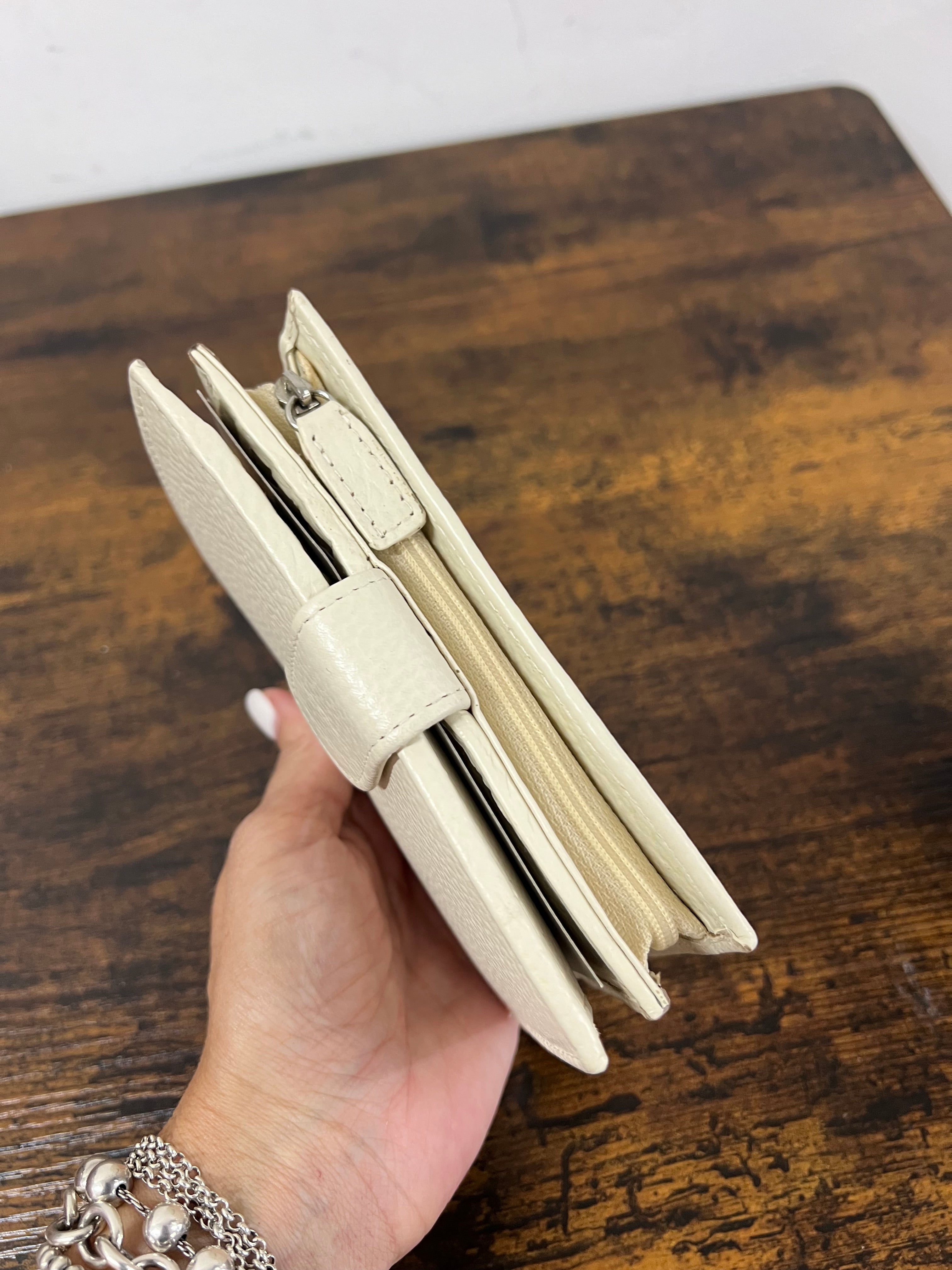 Kompatto z plus clip panna