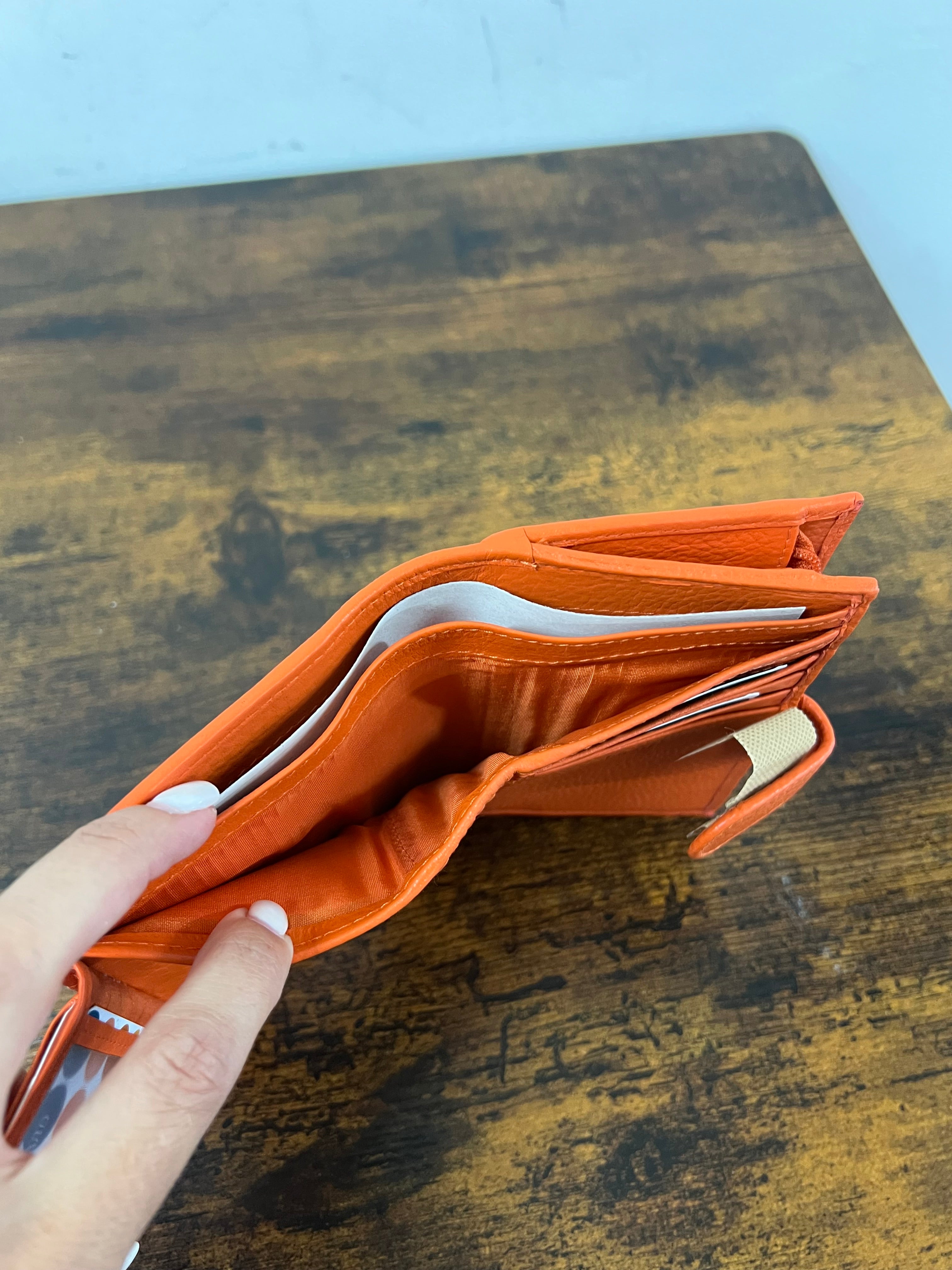 Kompatto z plus clip arancio