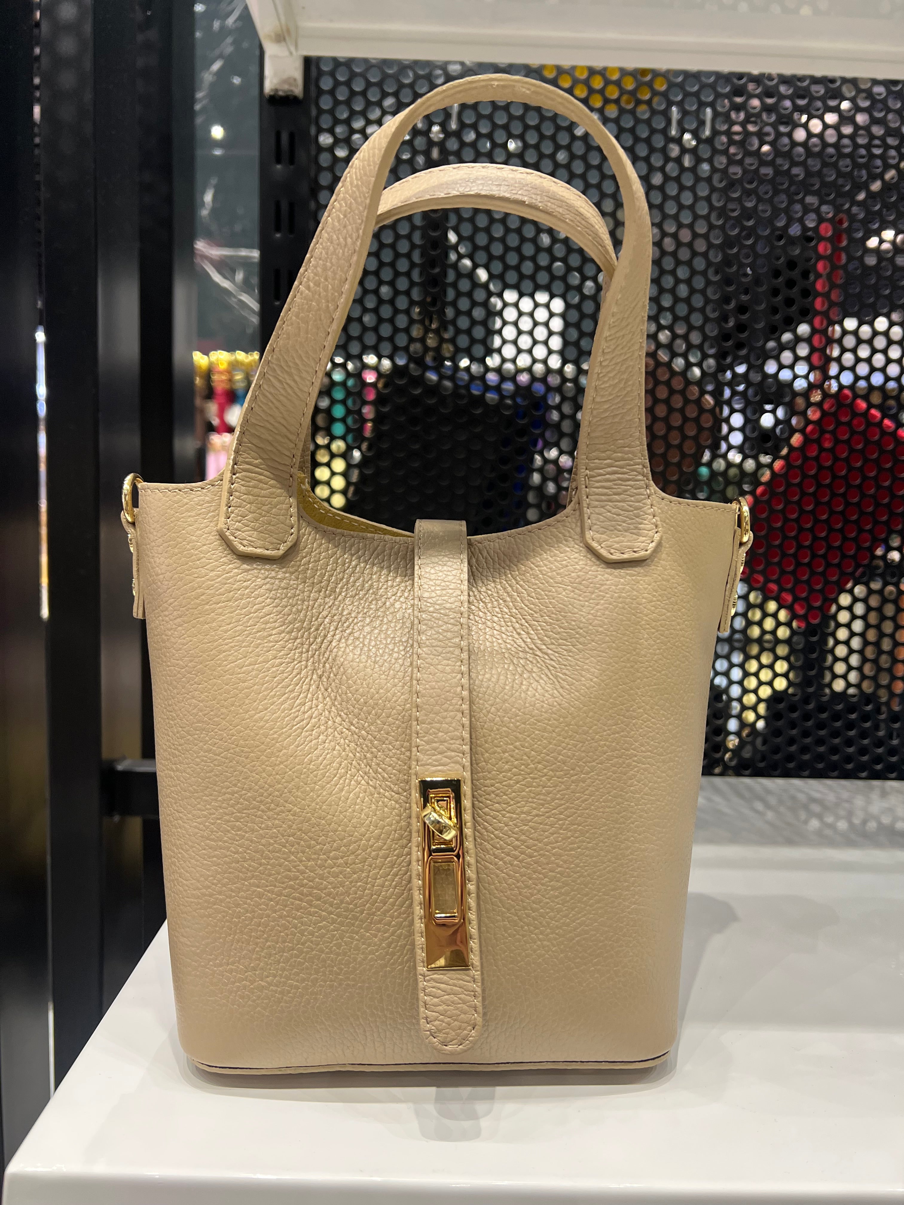 Secchiello Idelda tortora