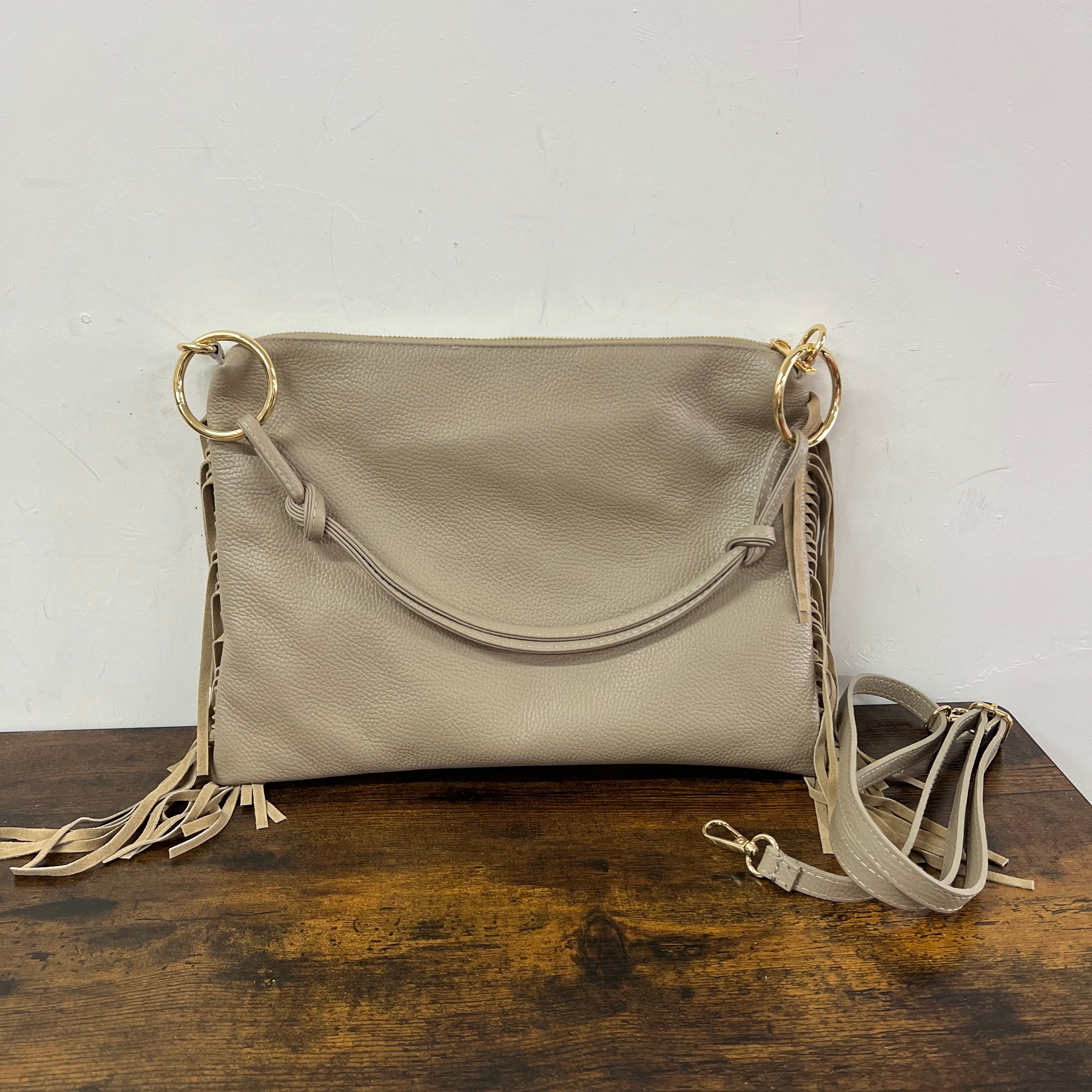 Dove grey Ariel