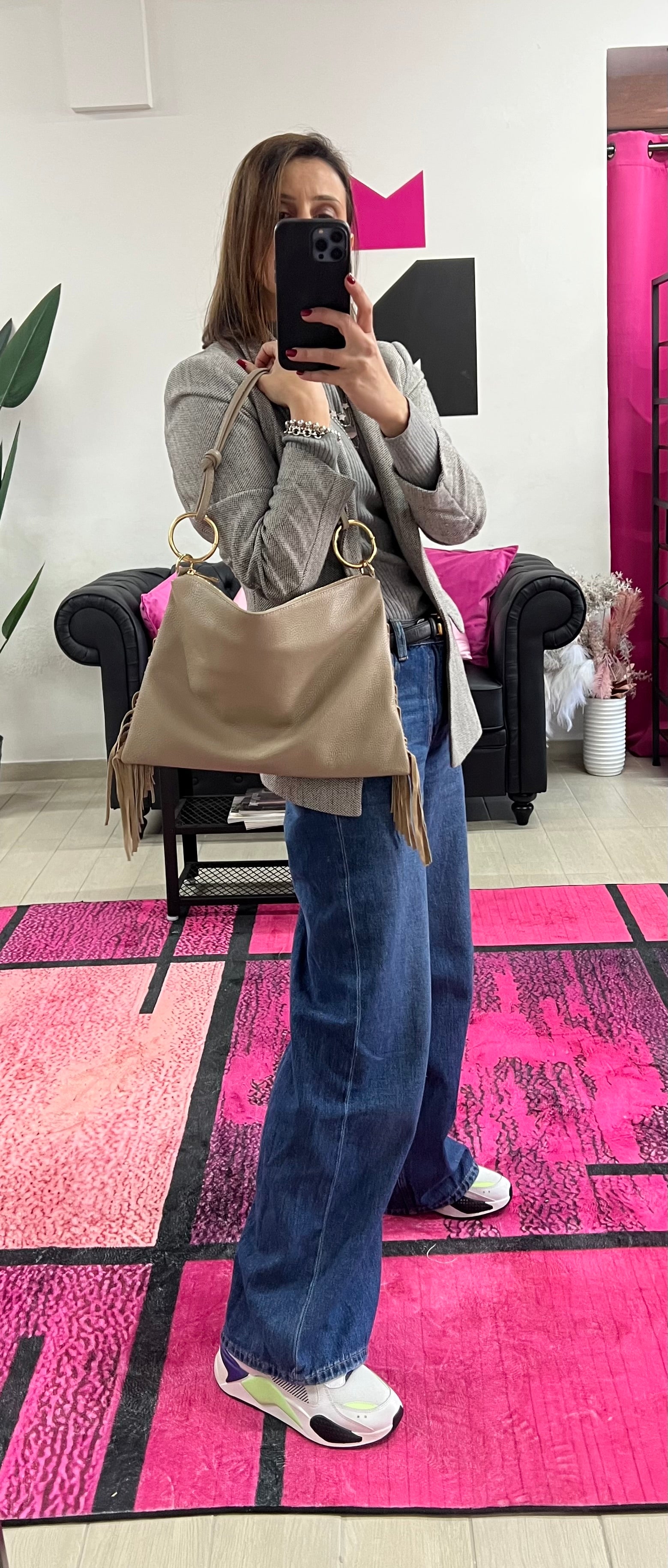Dove grey Ariel