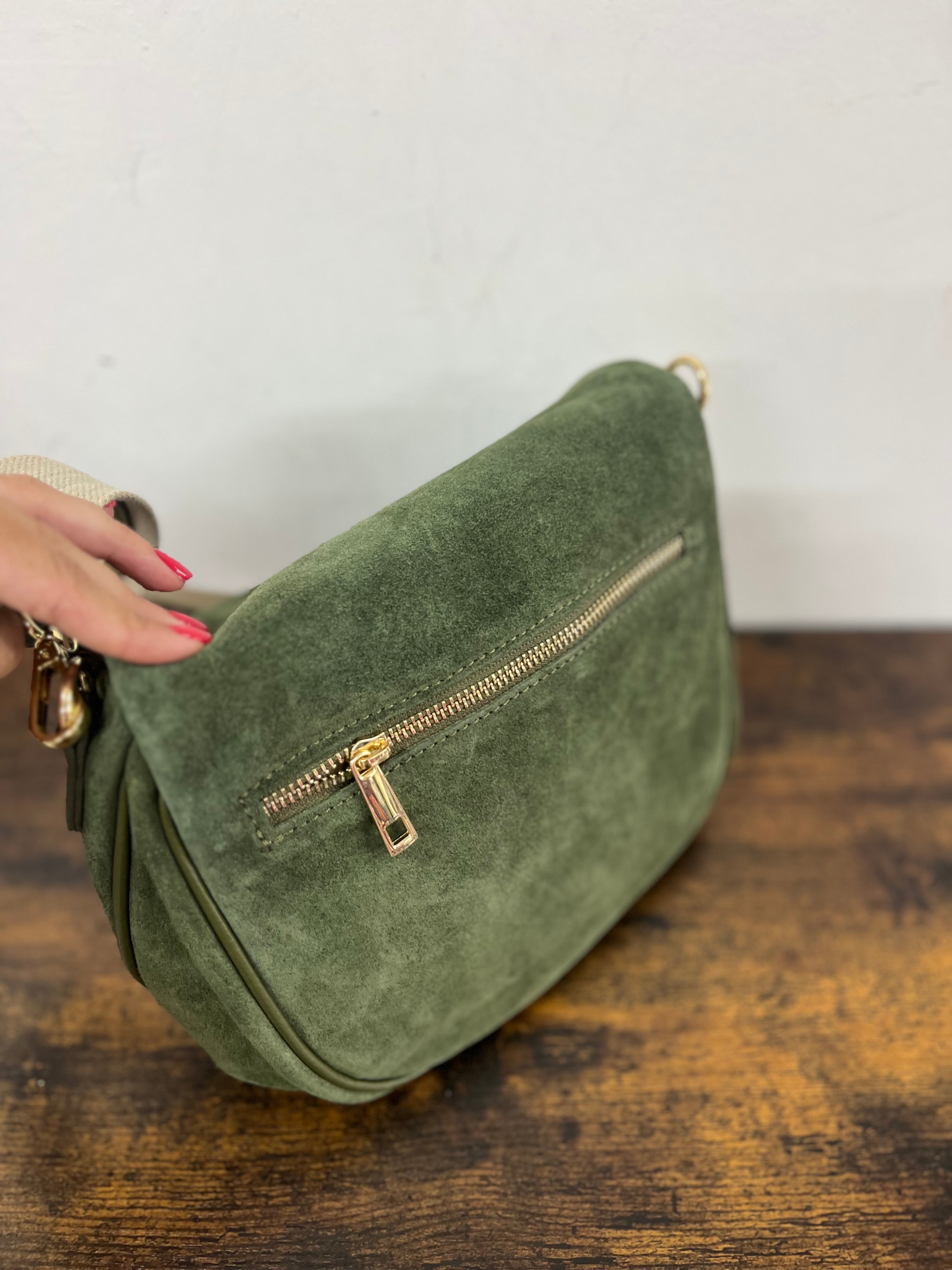 Marsupione z suede verde militare