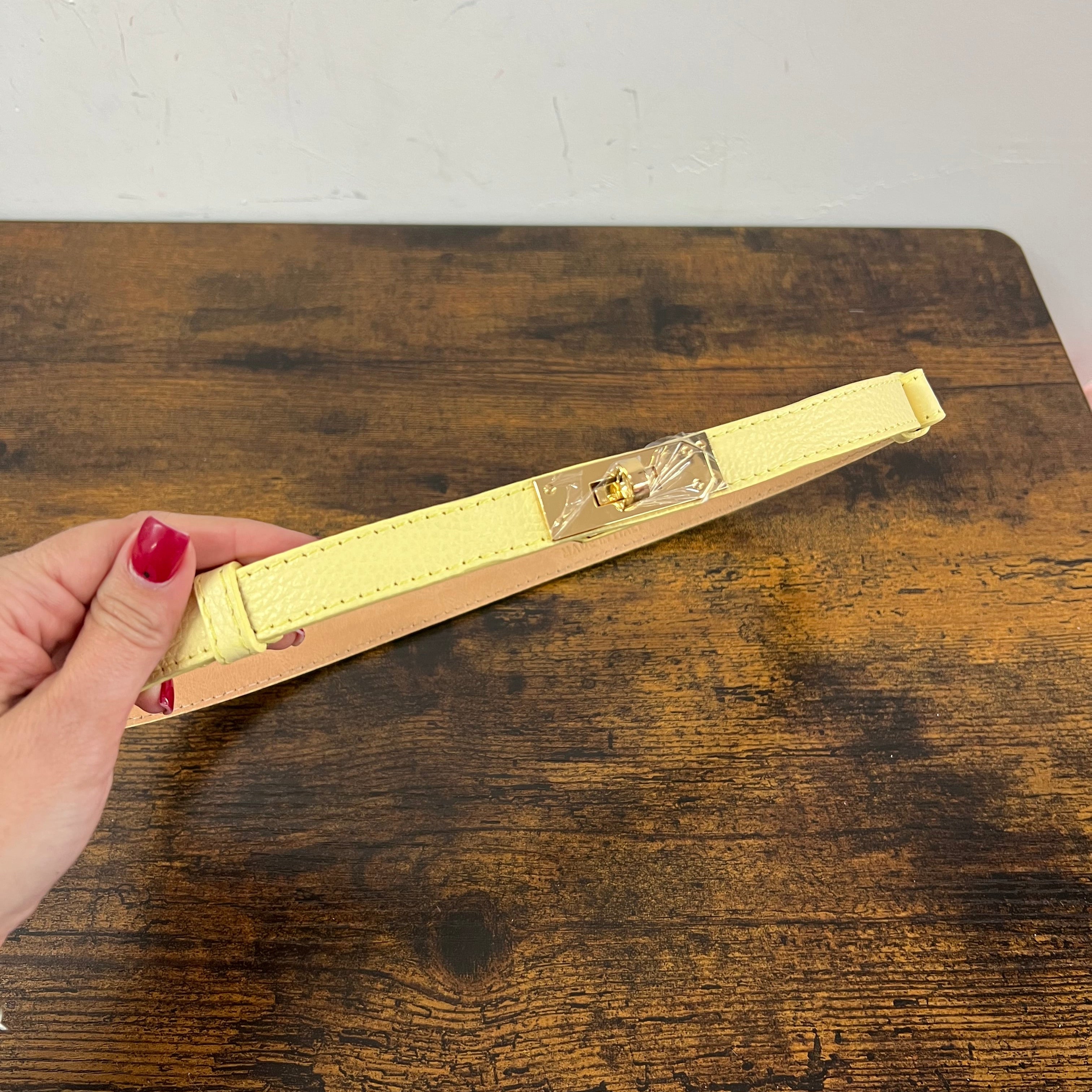 Cintura senza buchi yellow