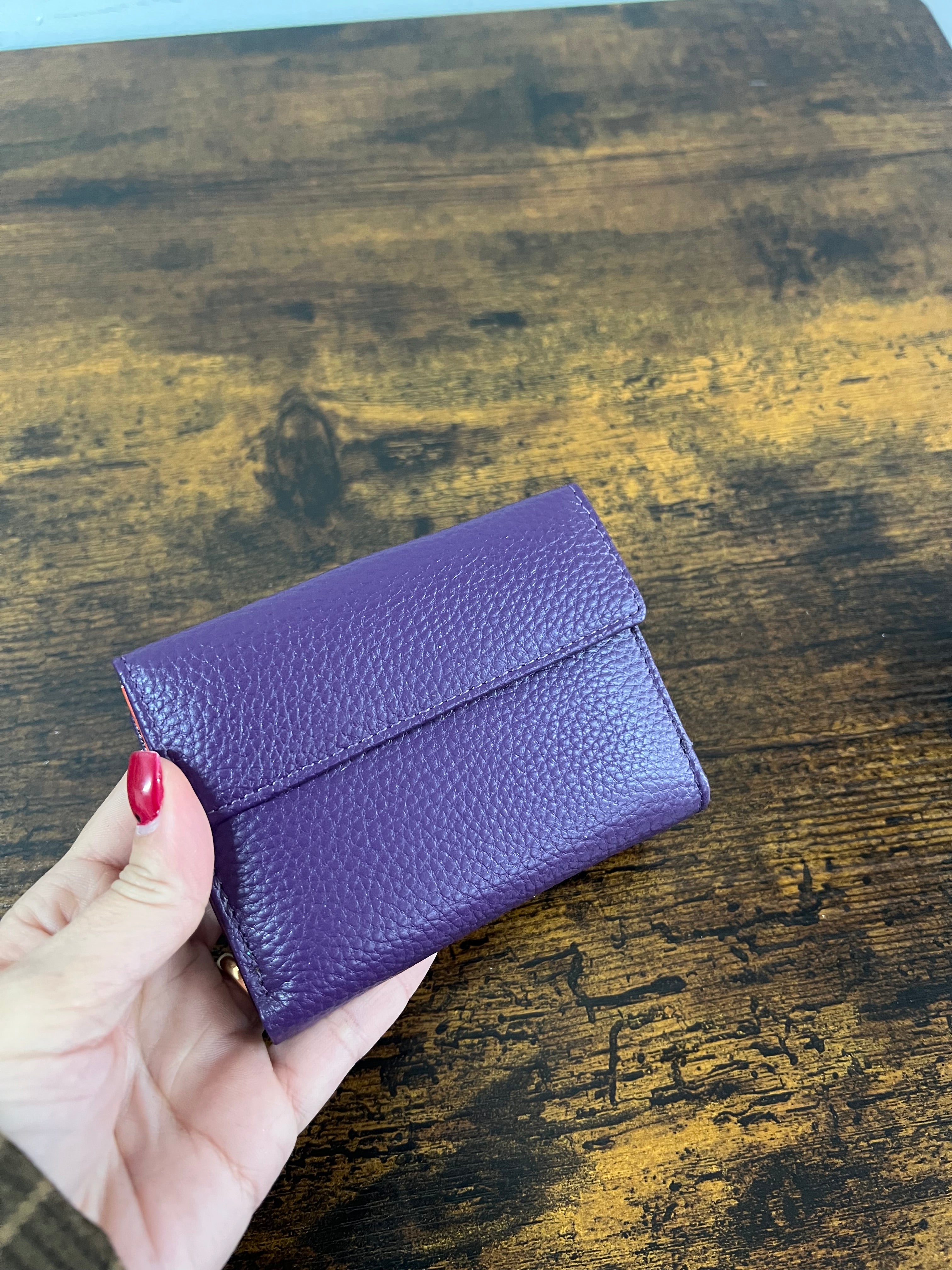 Feel pocket viola