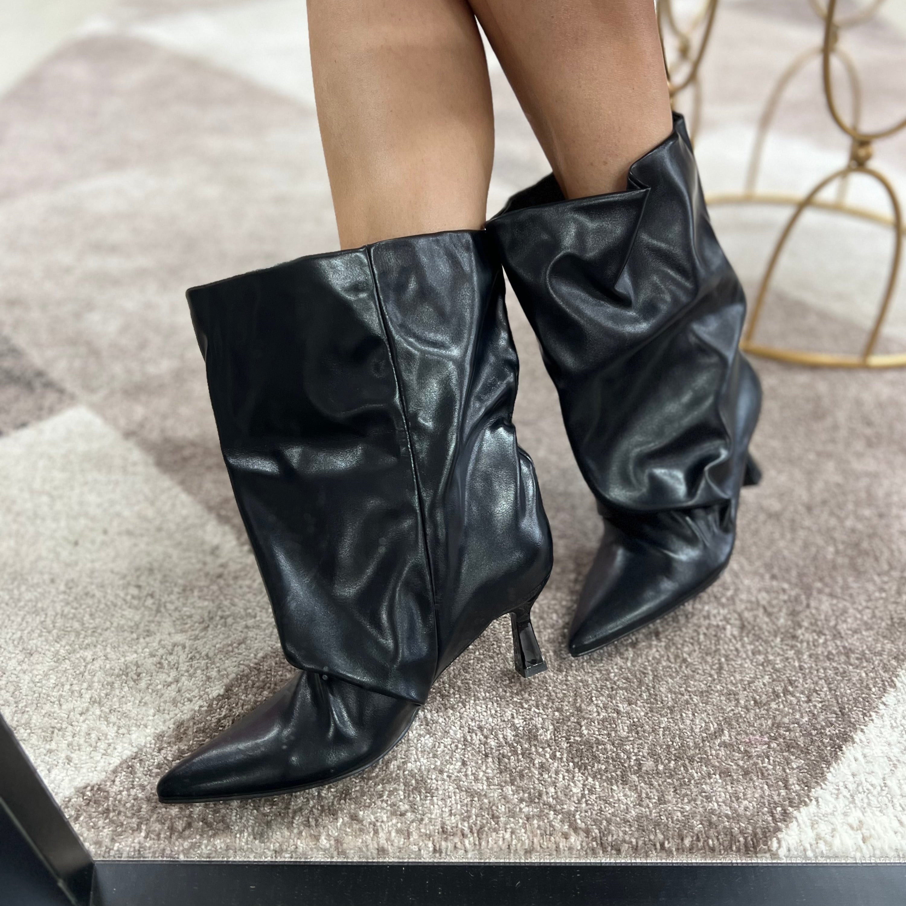 Bali black midi boot