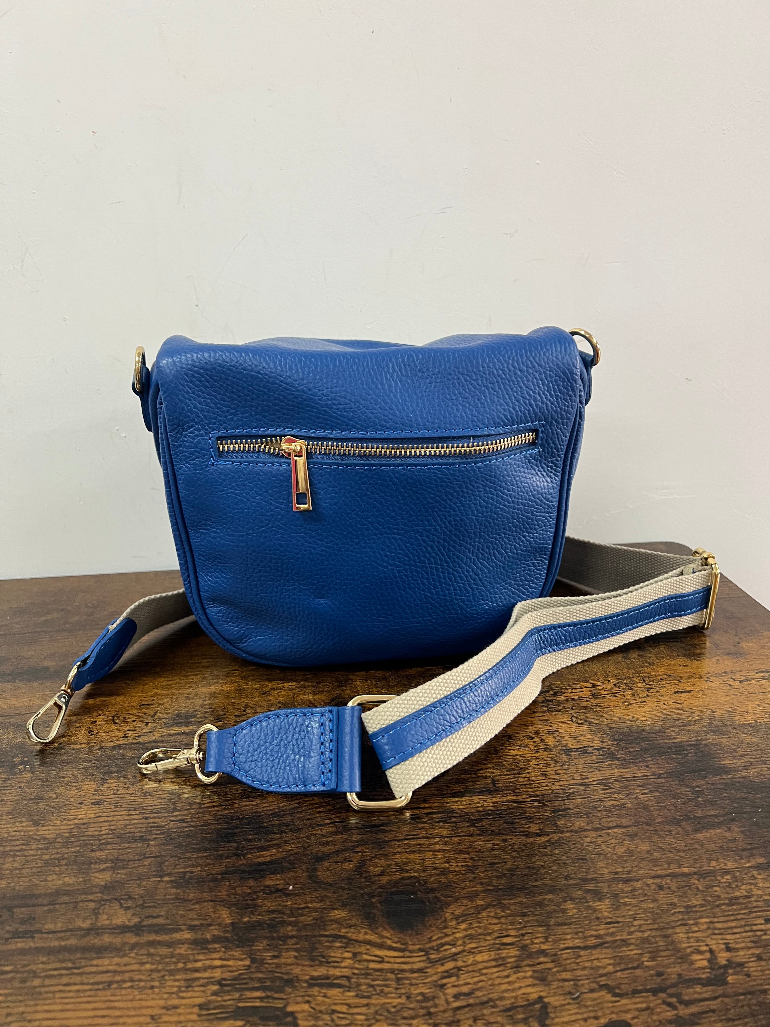 Marsupione blu elettrico