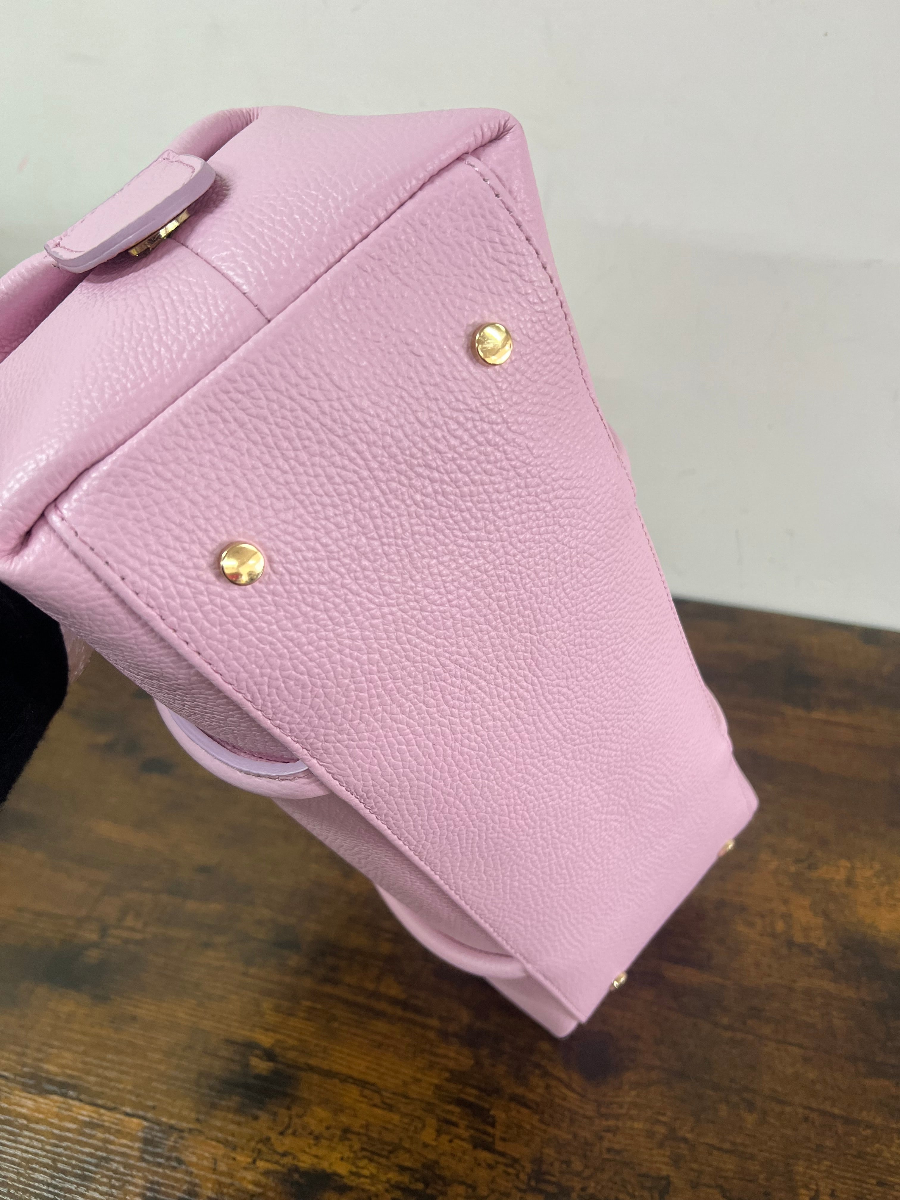 Pale pink Myriam