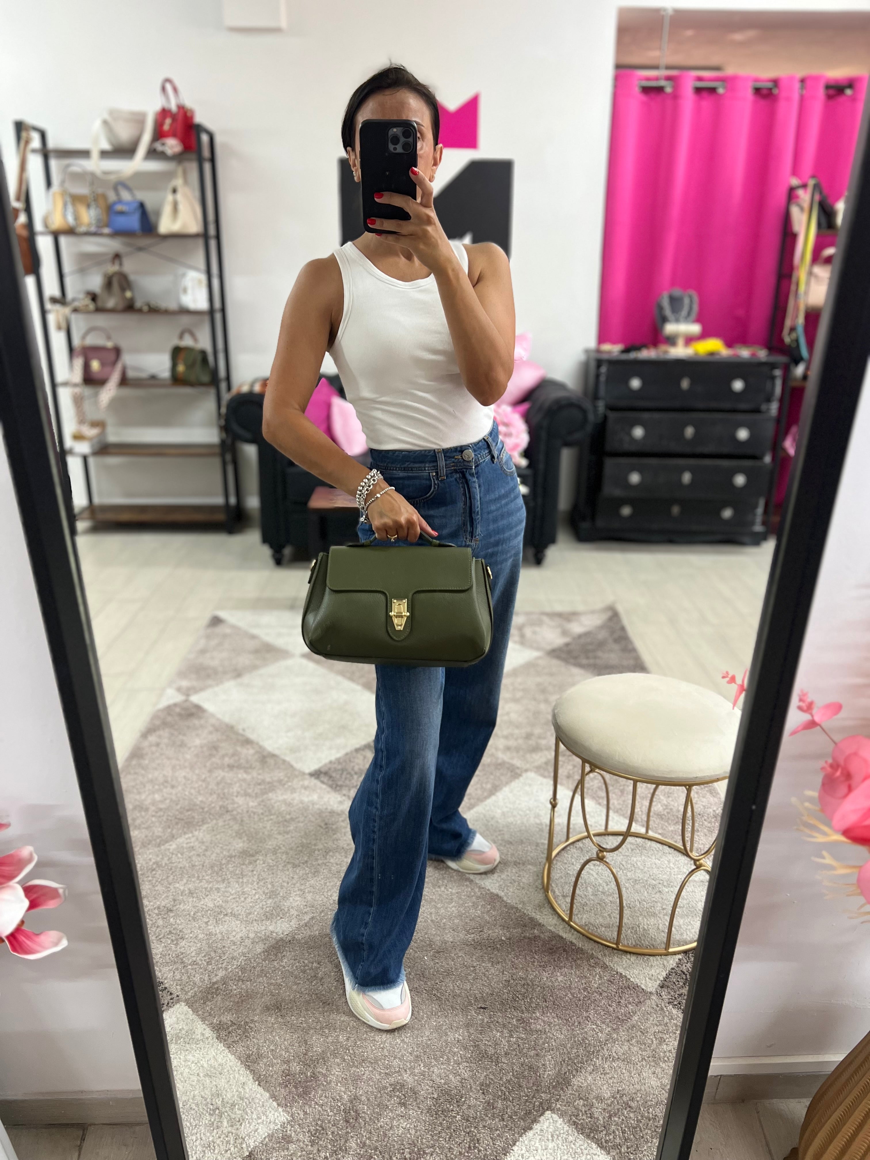 Elisa verde militare