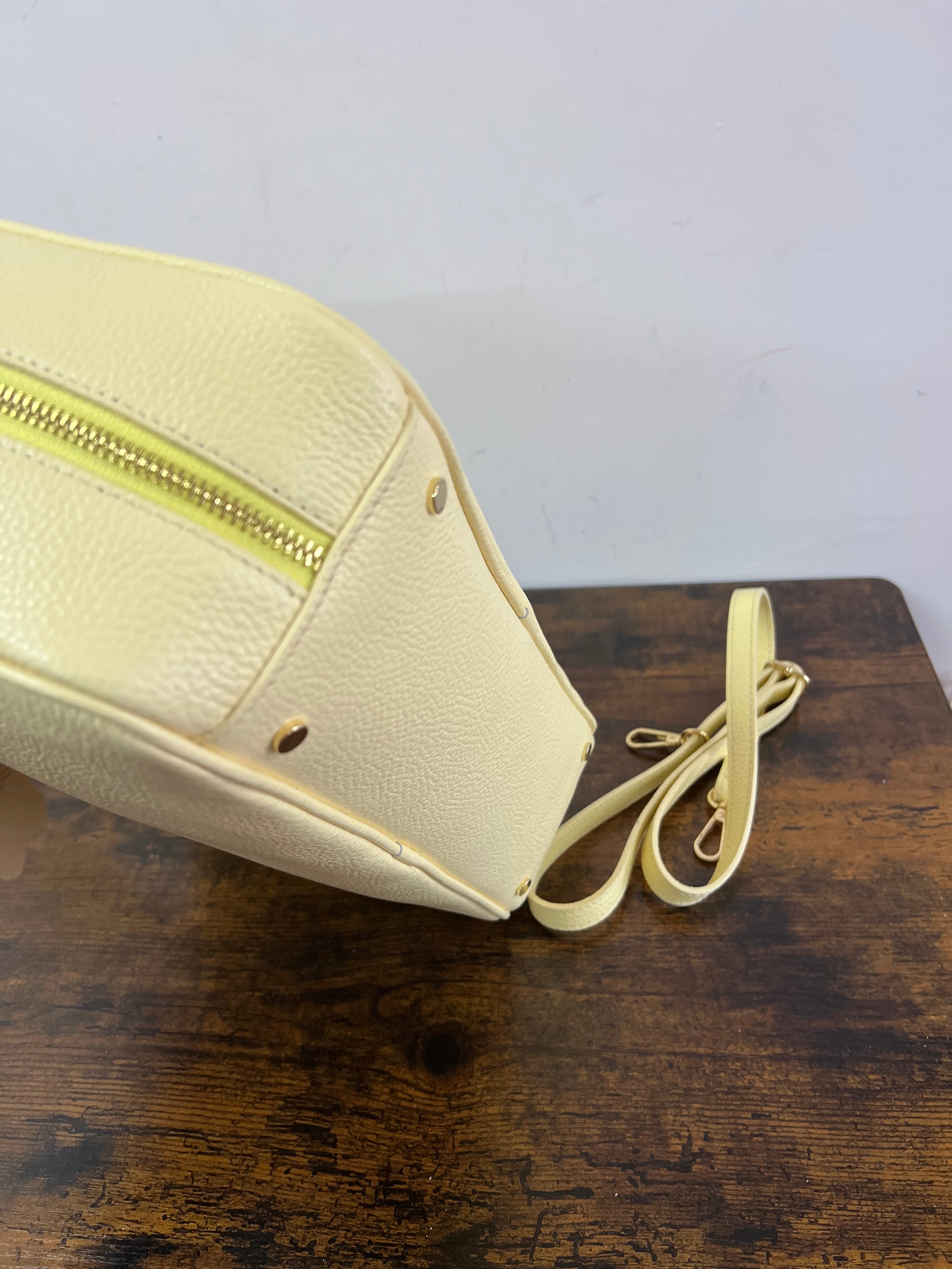 Star yellow briefcase