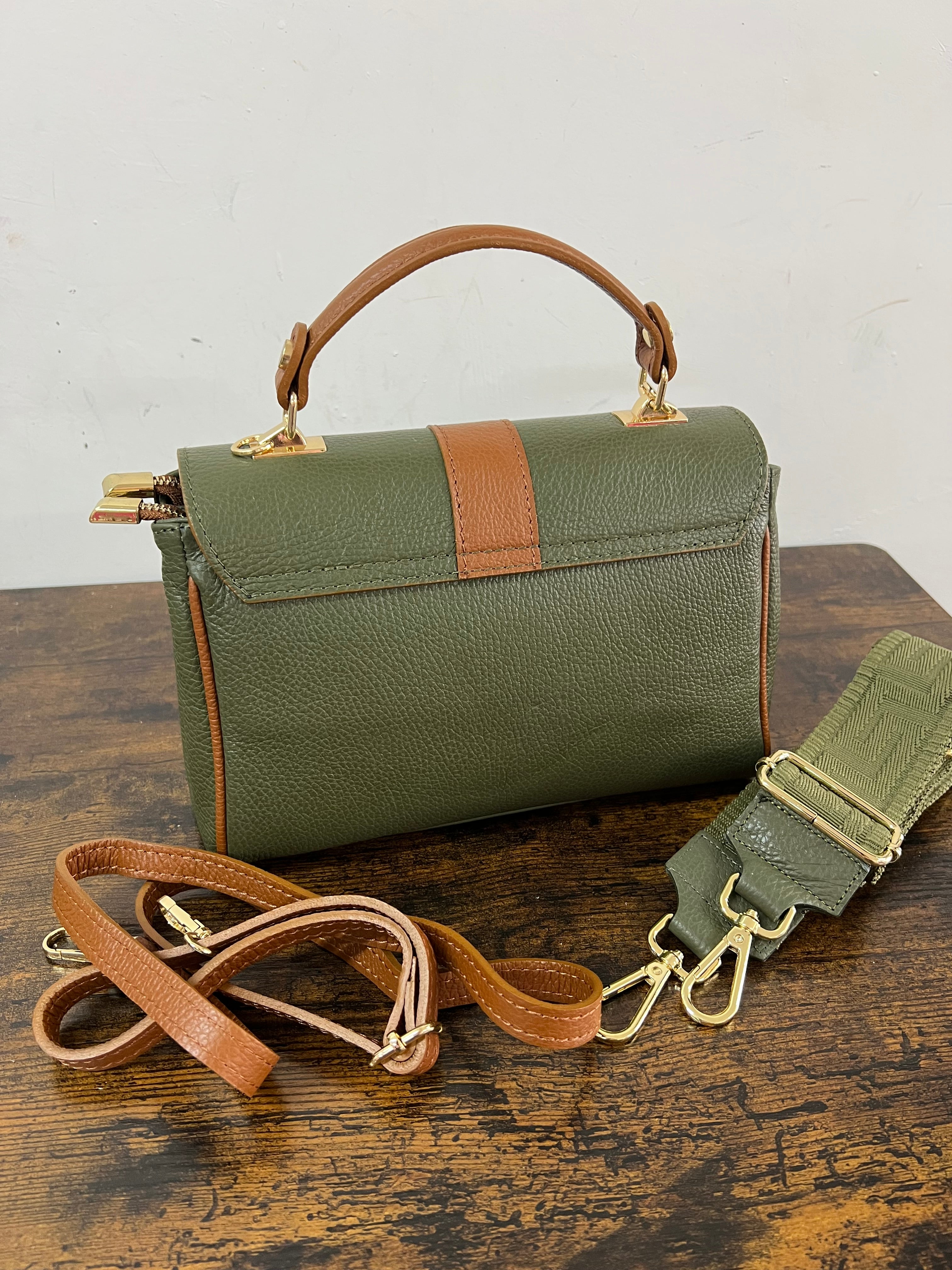 Trilly verde militare e cuoio e trac greek total