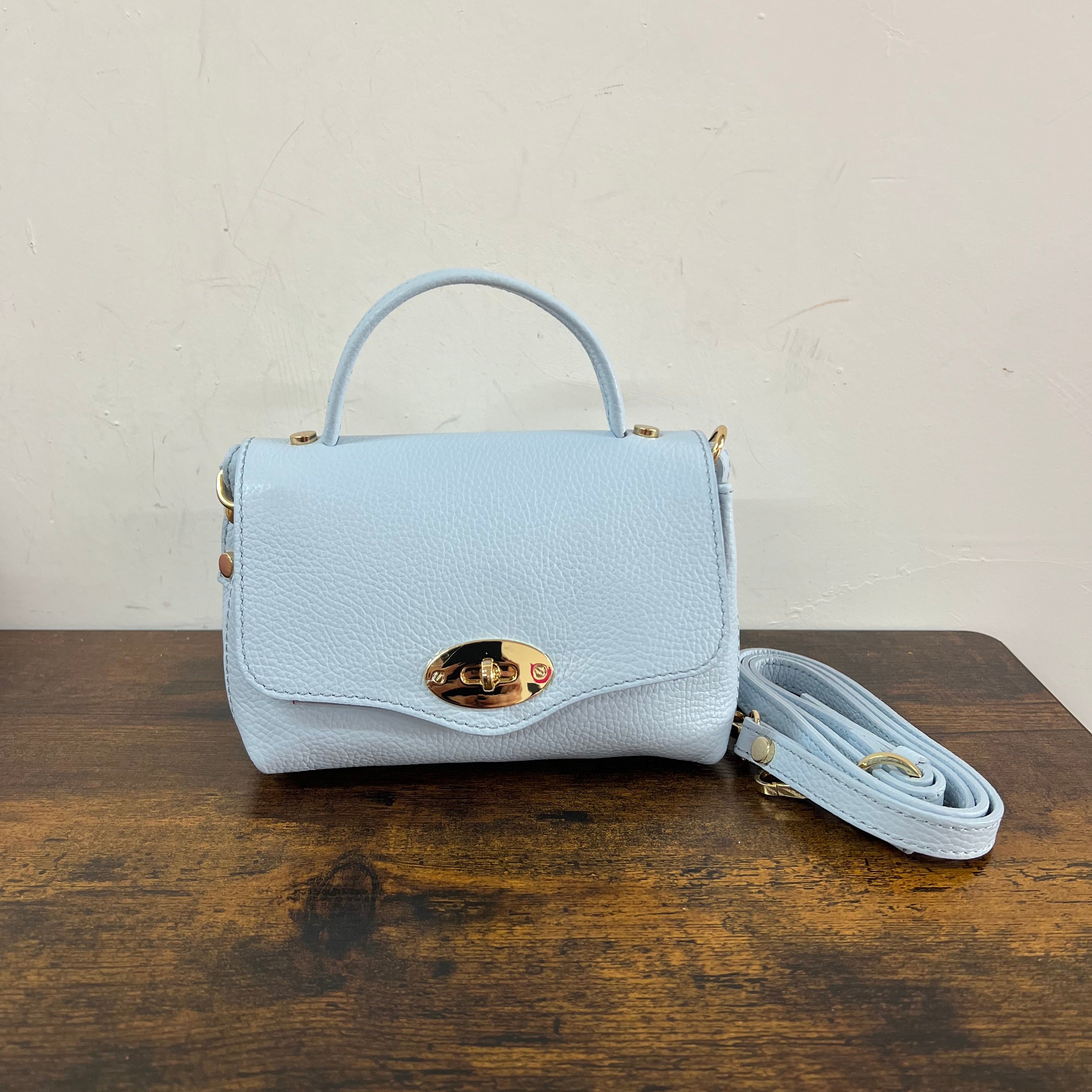 Country bag solid colour with blue zip pocket