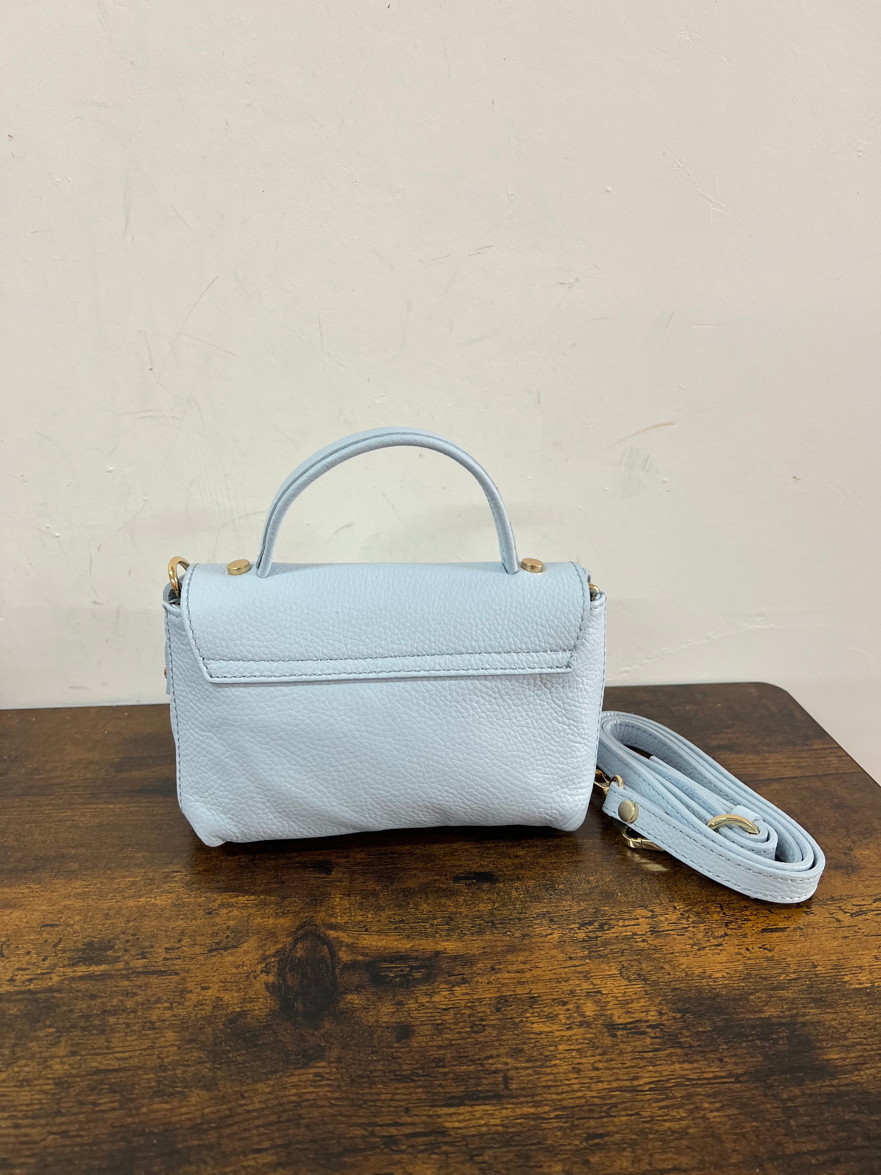Country bag solid colour with blue zip pocket
