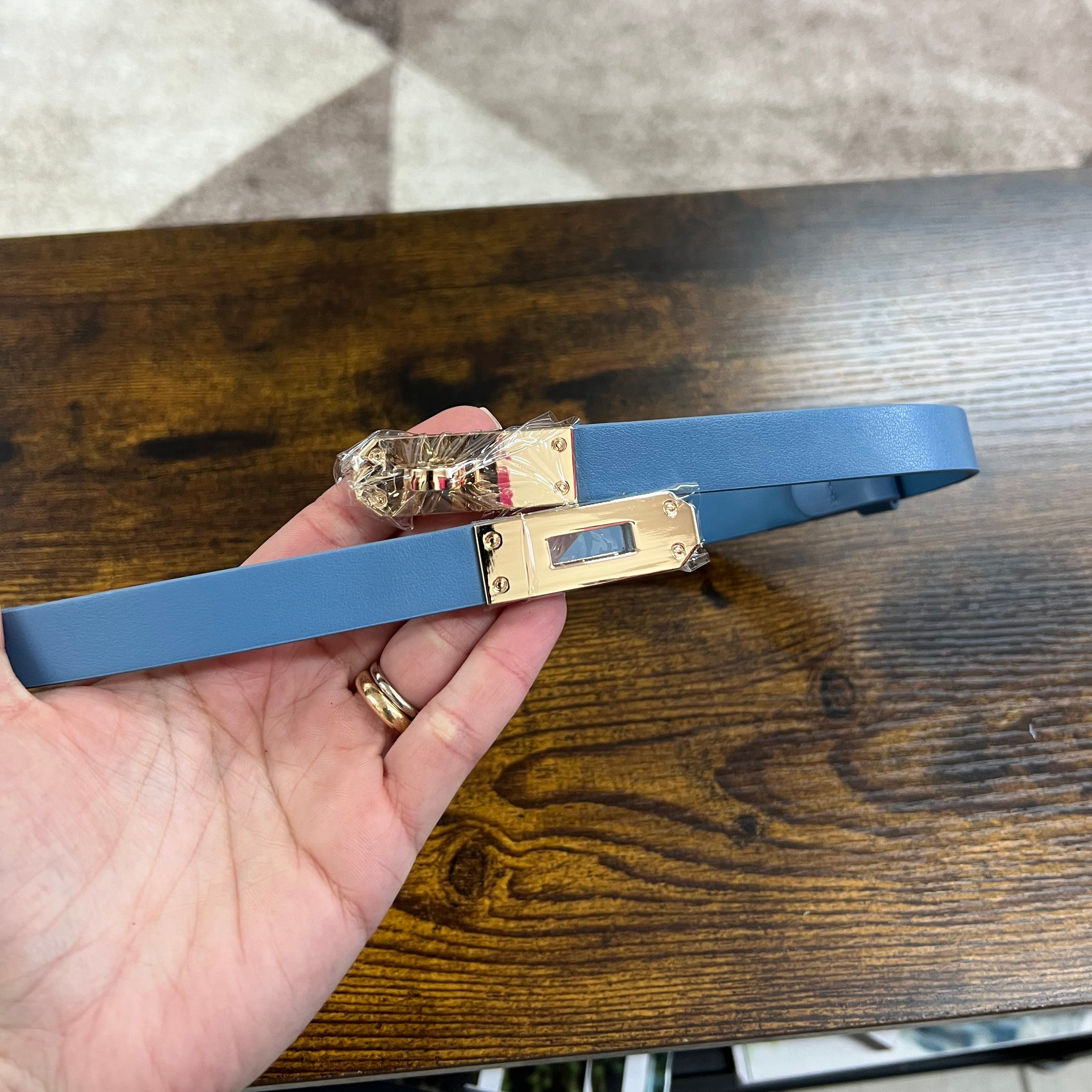 Cintura senza buchi avio pelle liscia