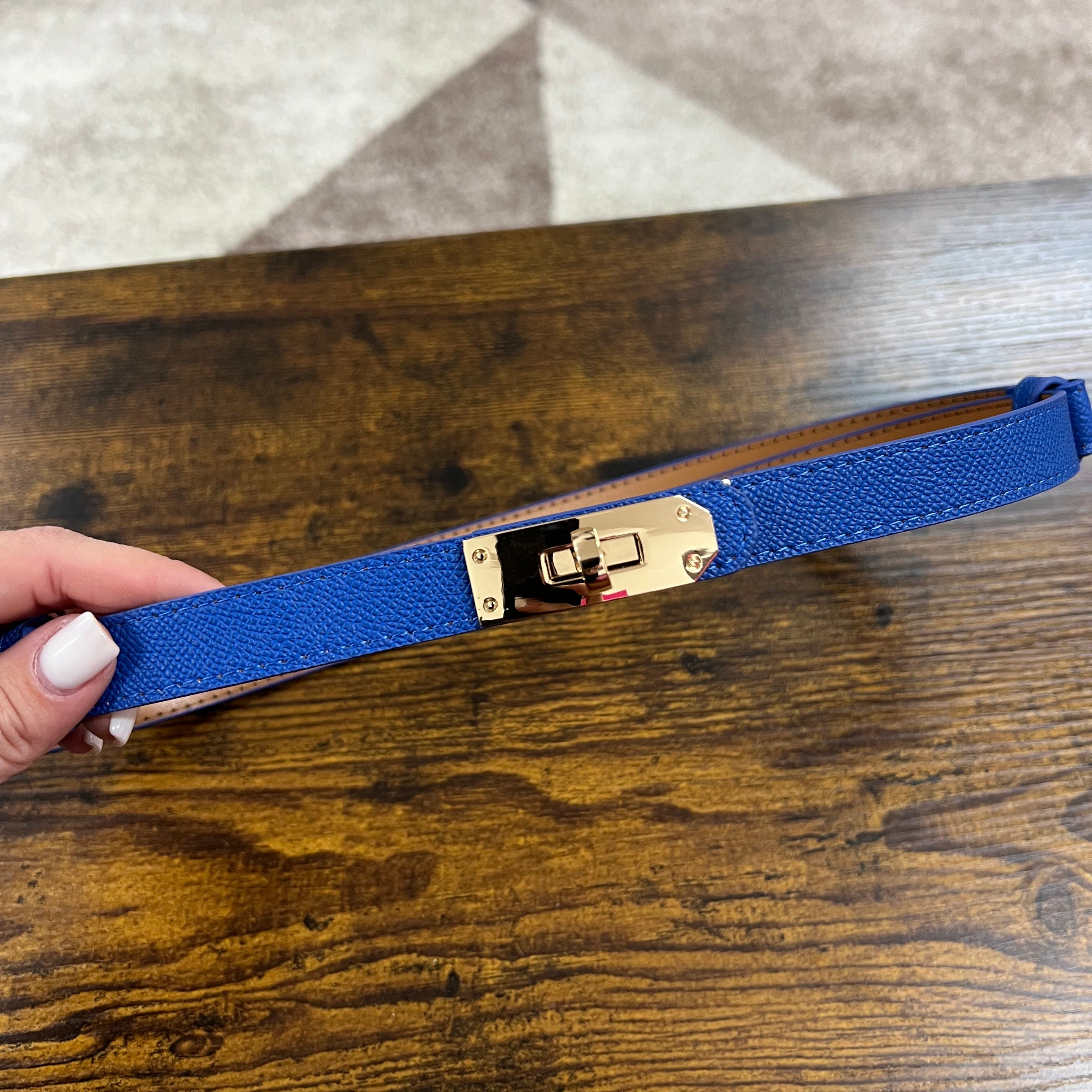 Cintura senza buchi blu elettrico