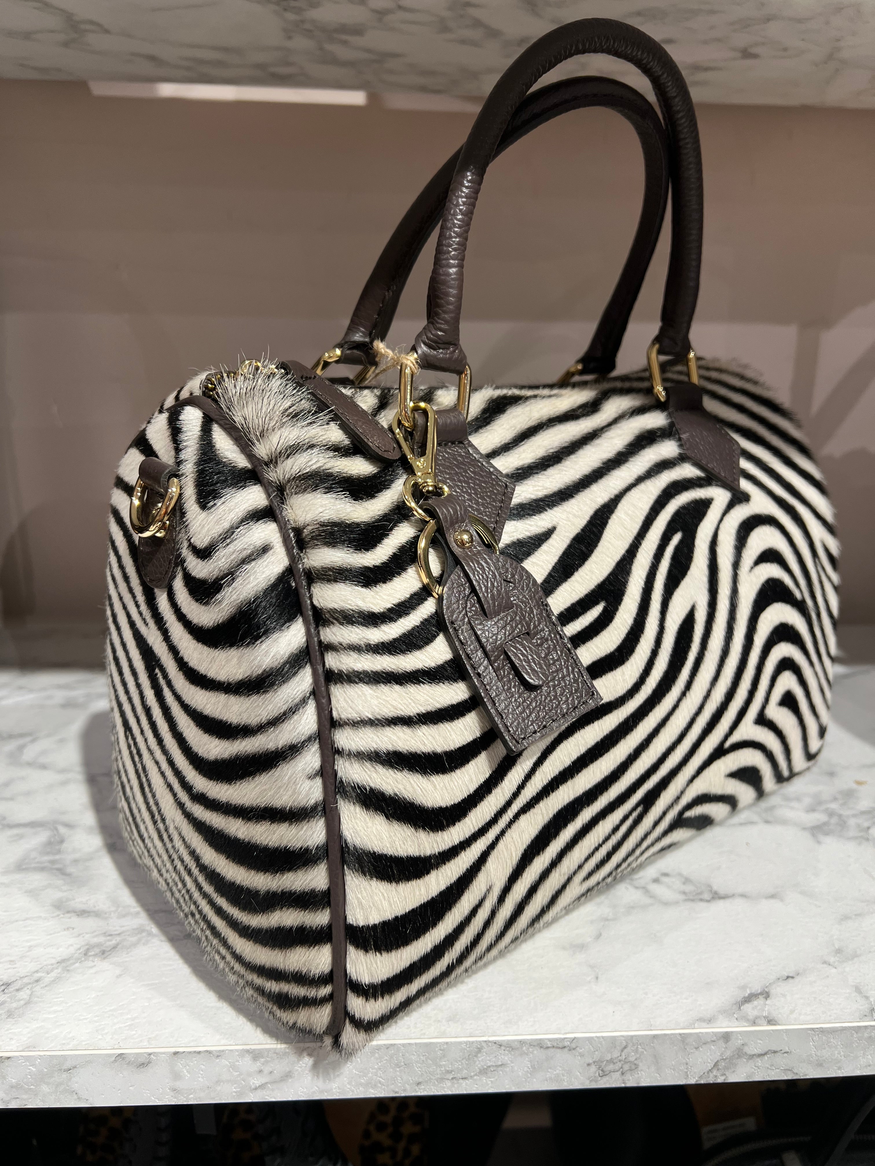 Bauletto maxi cavallino zebra bianco e nero
