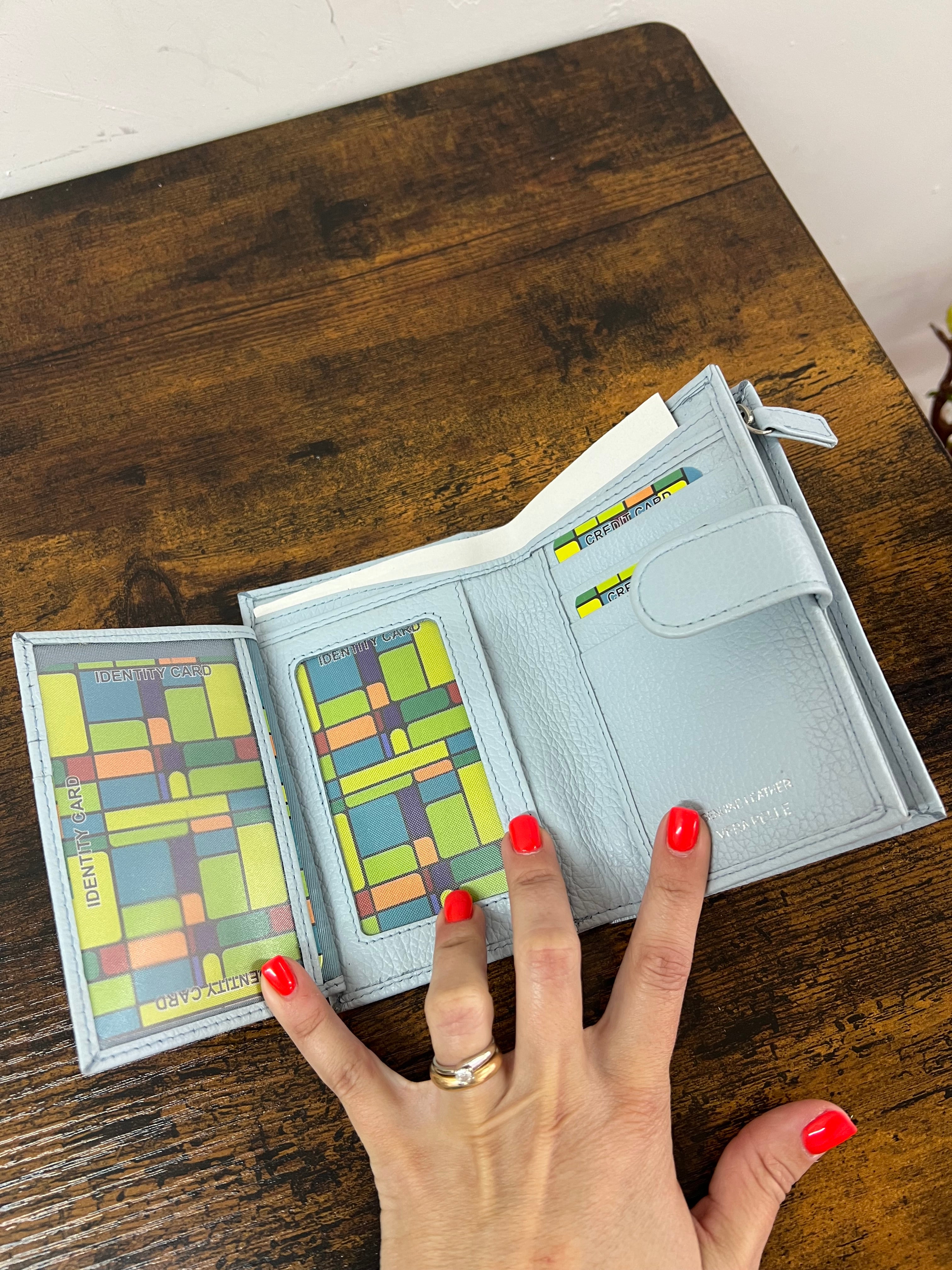 Kompatto z plus clip celeste