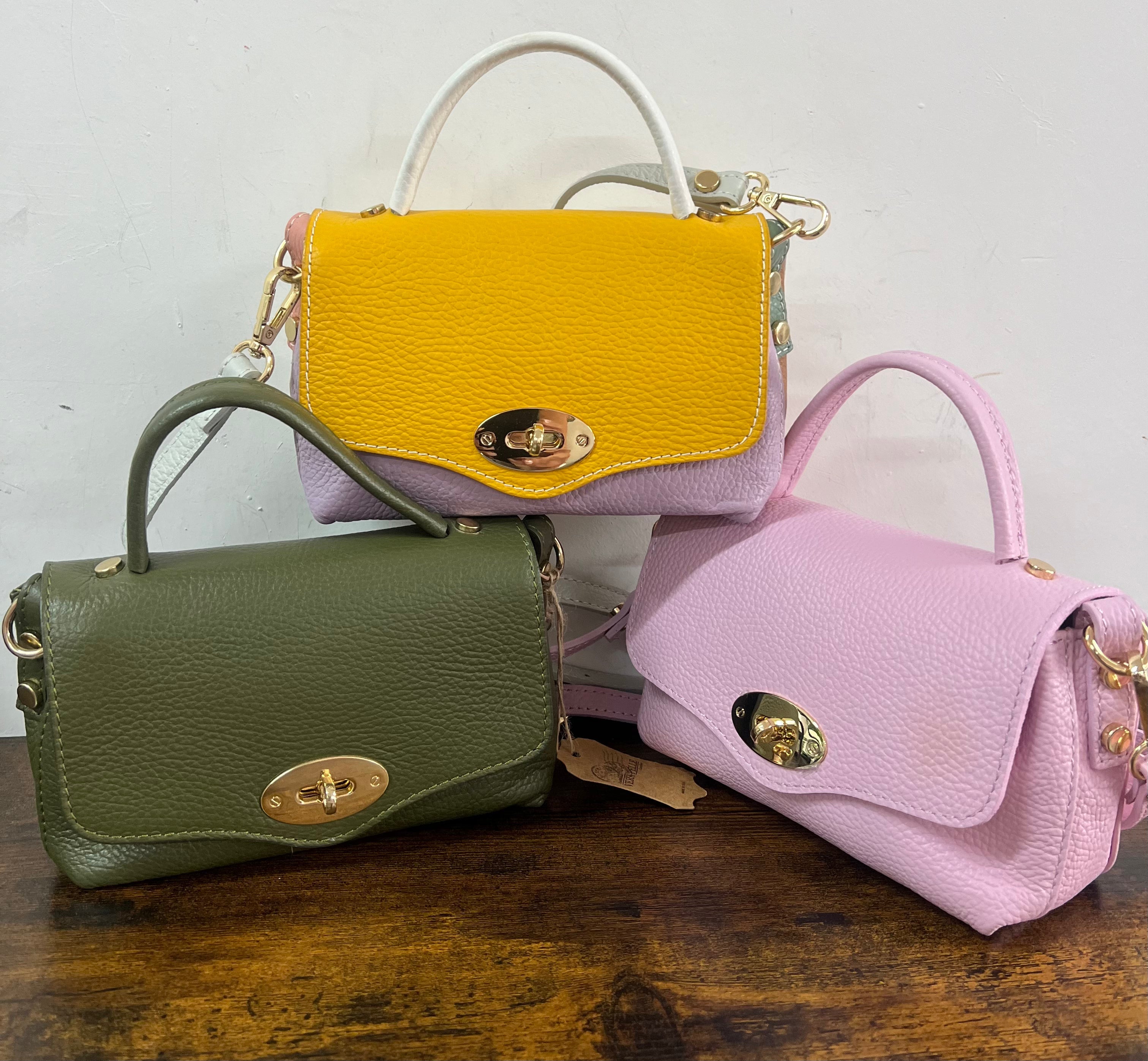 Country bag pocket