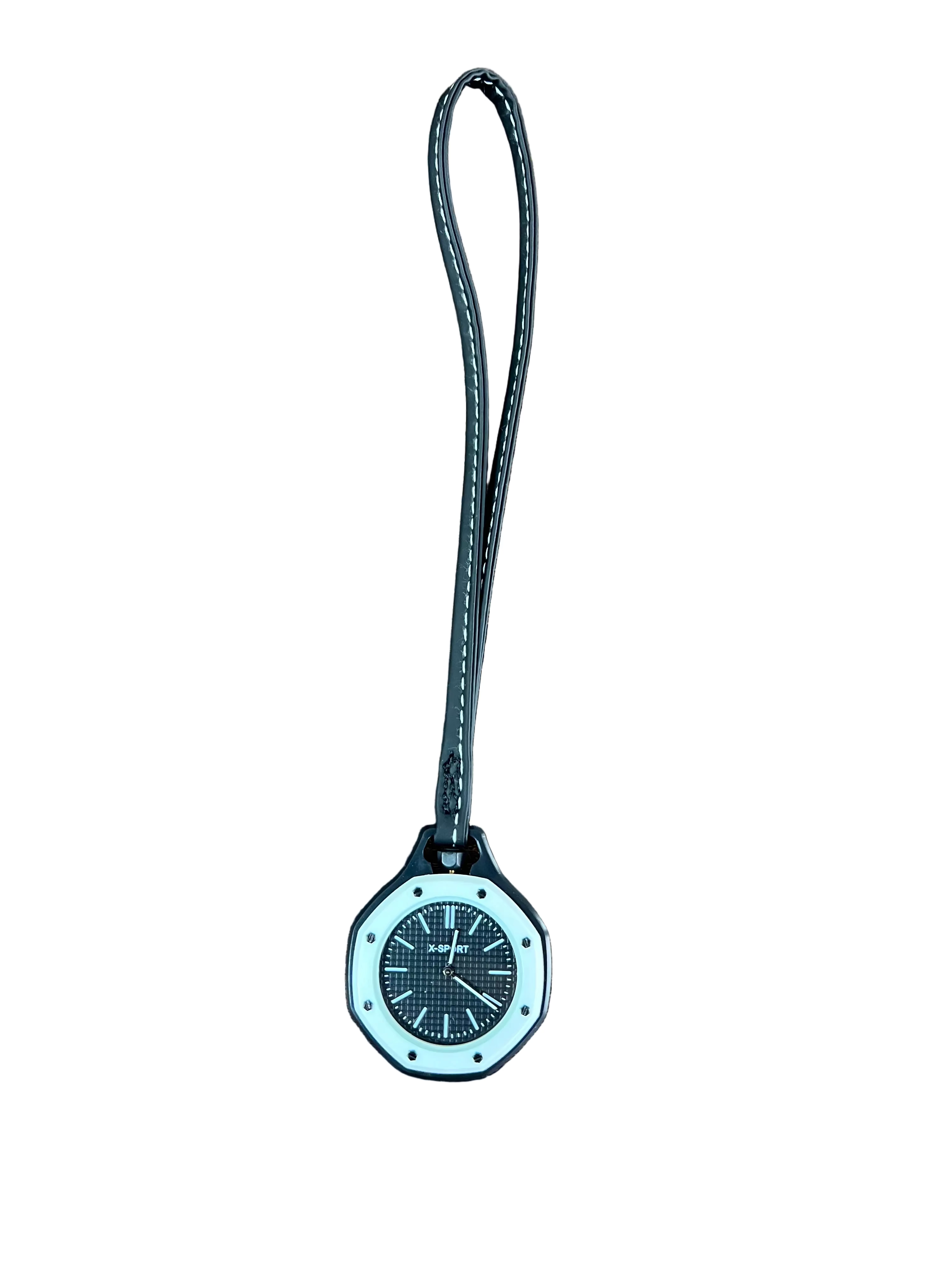 clock charmes black & white