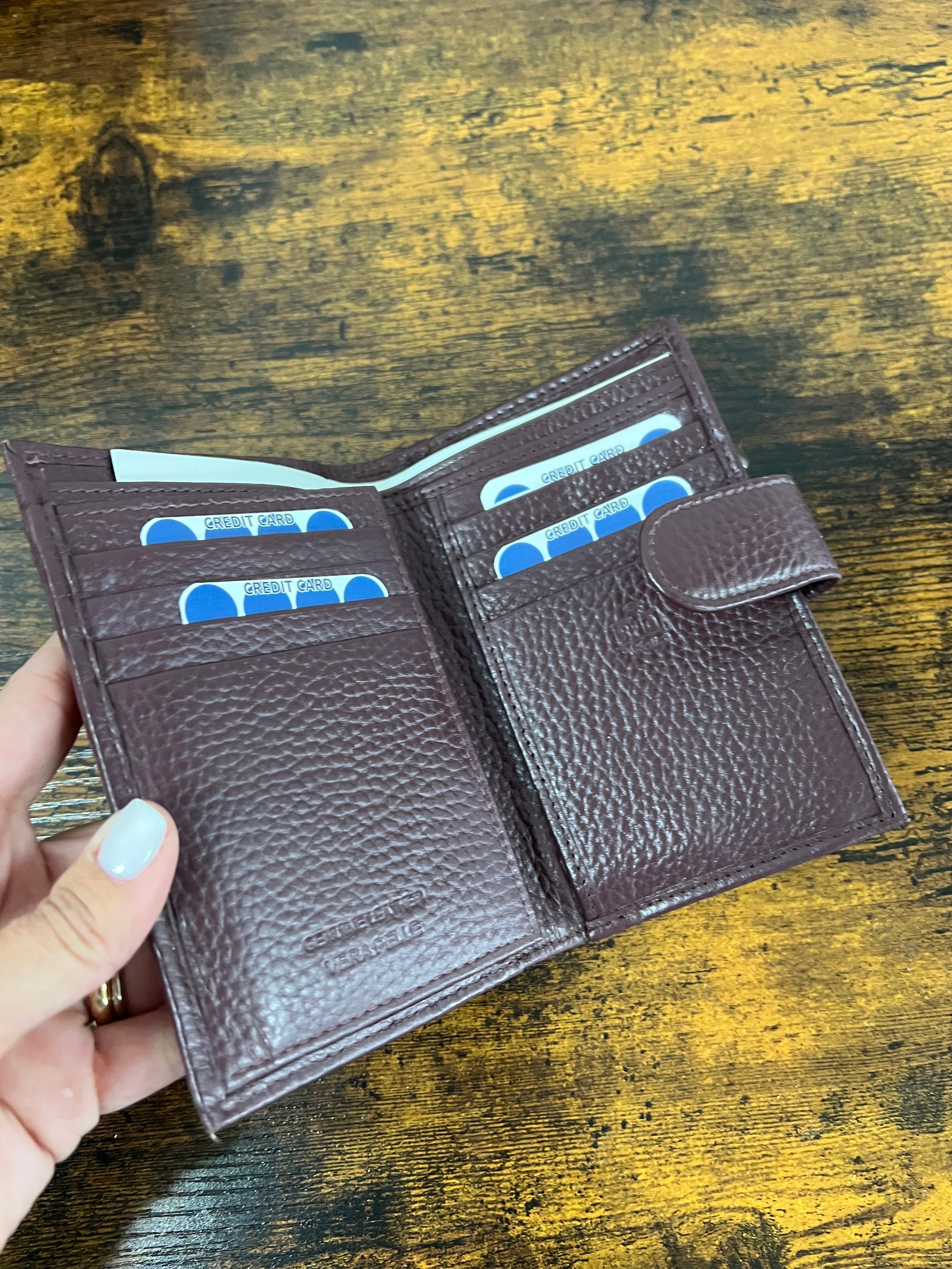 Kompatto z plus clip bordeaux