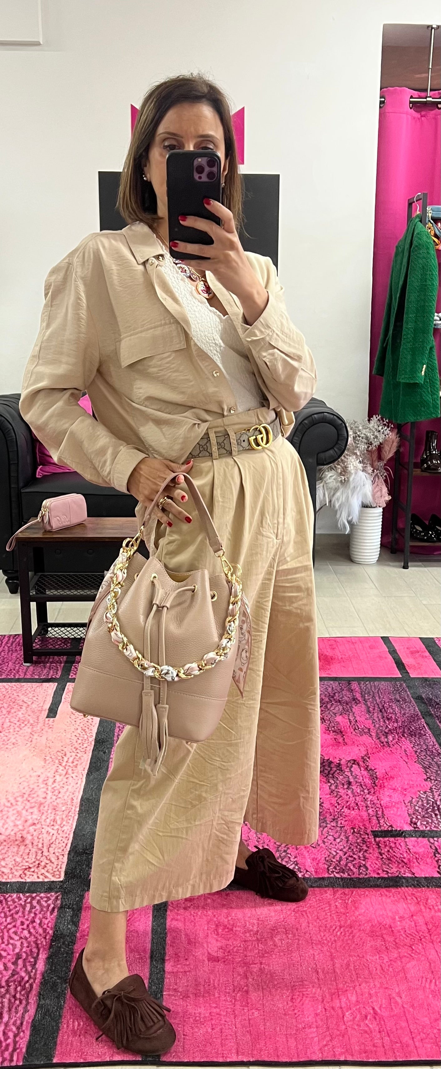 Sacchetto farnge maxi nude e catena foulard volti