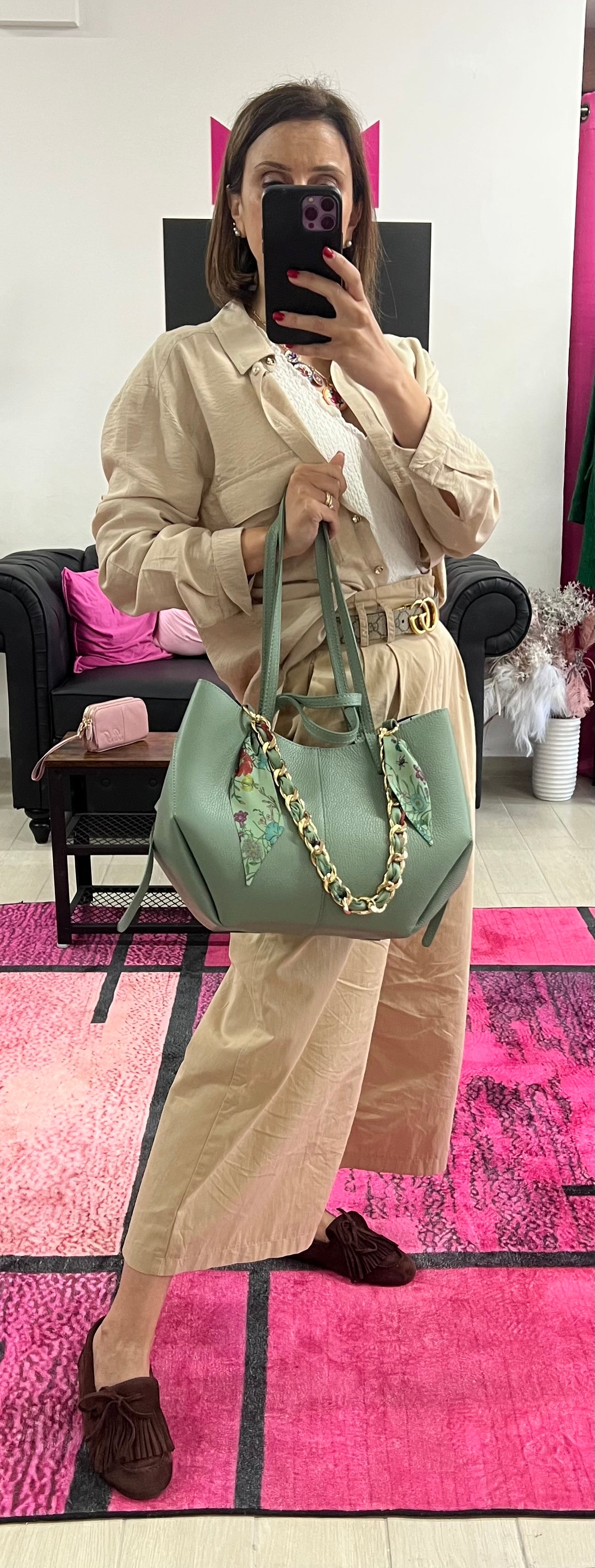 Shopper lili verde salvia e catena foulard fiori