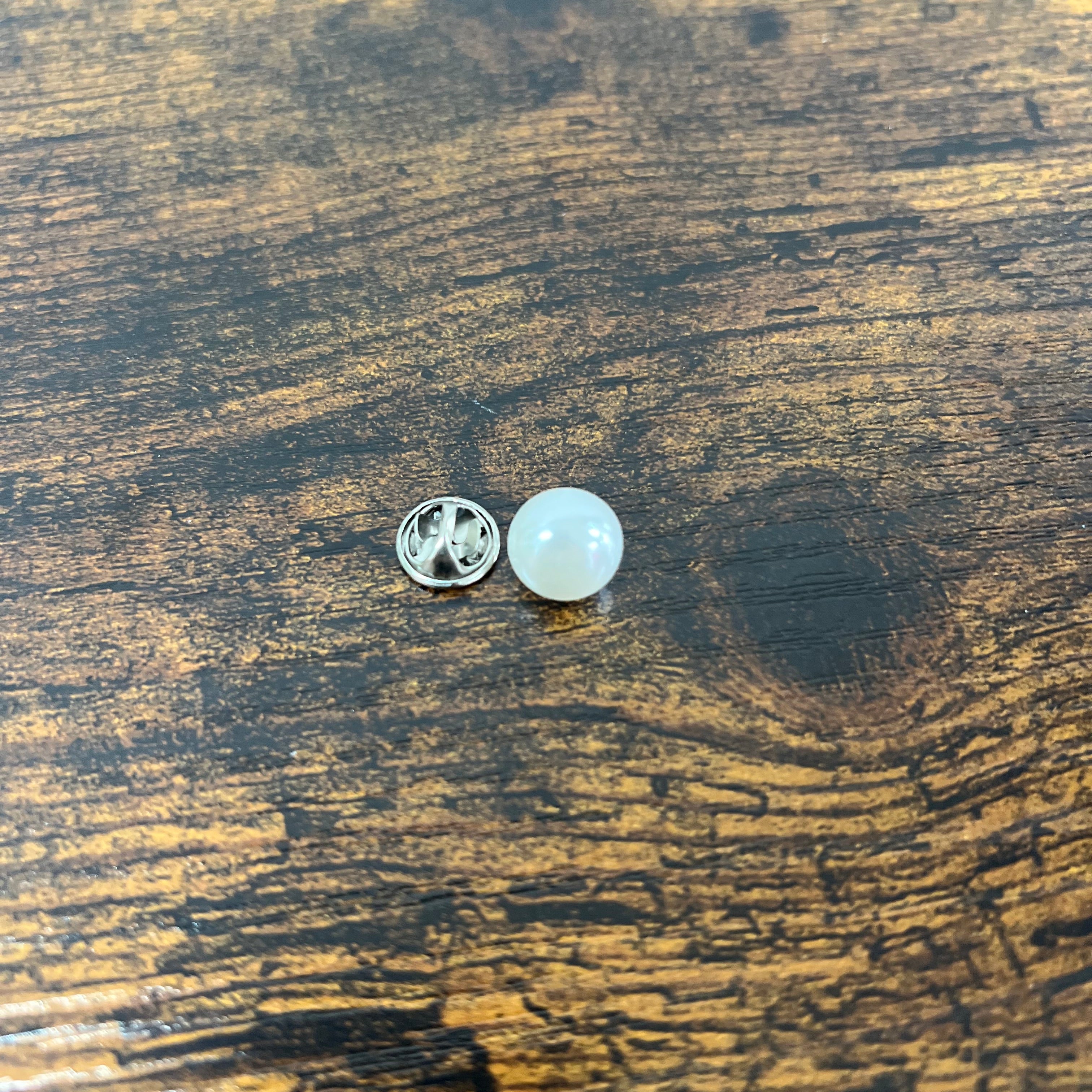 Mini pearl button pin