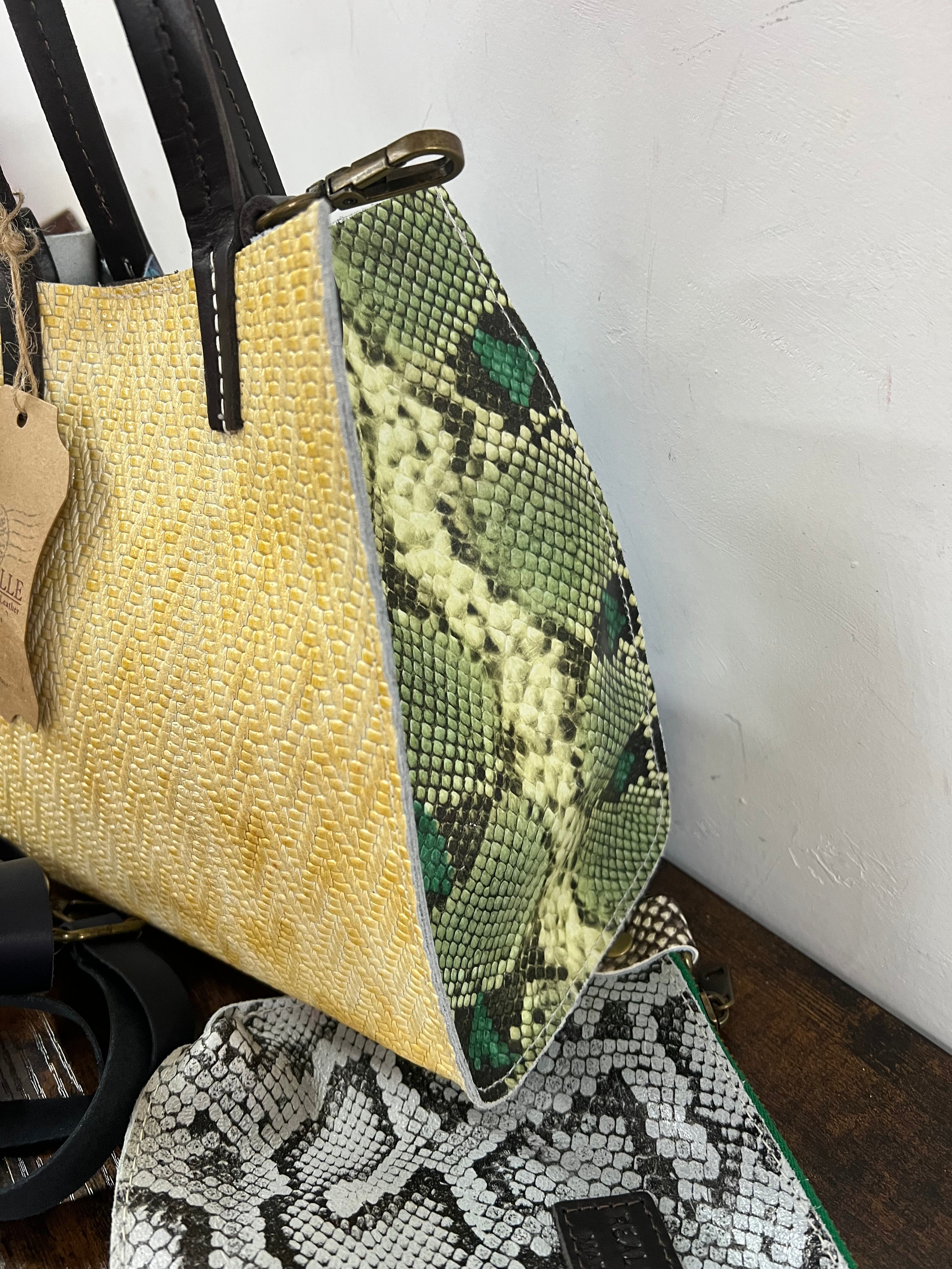 Shopper mini patchwork animalier turchese e giallo