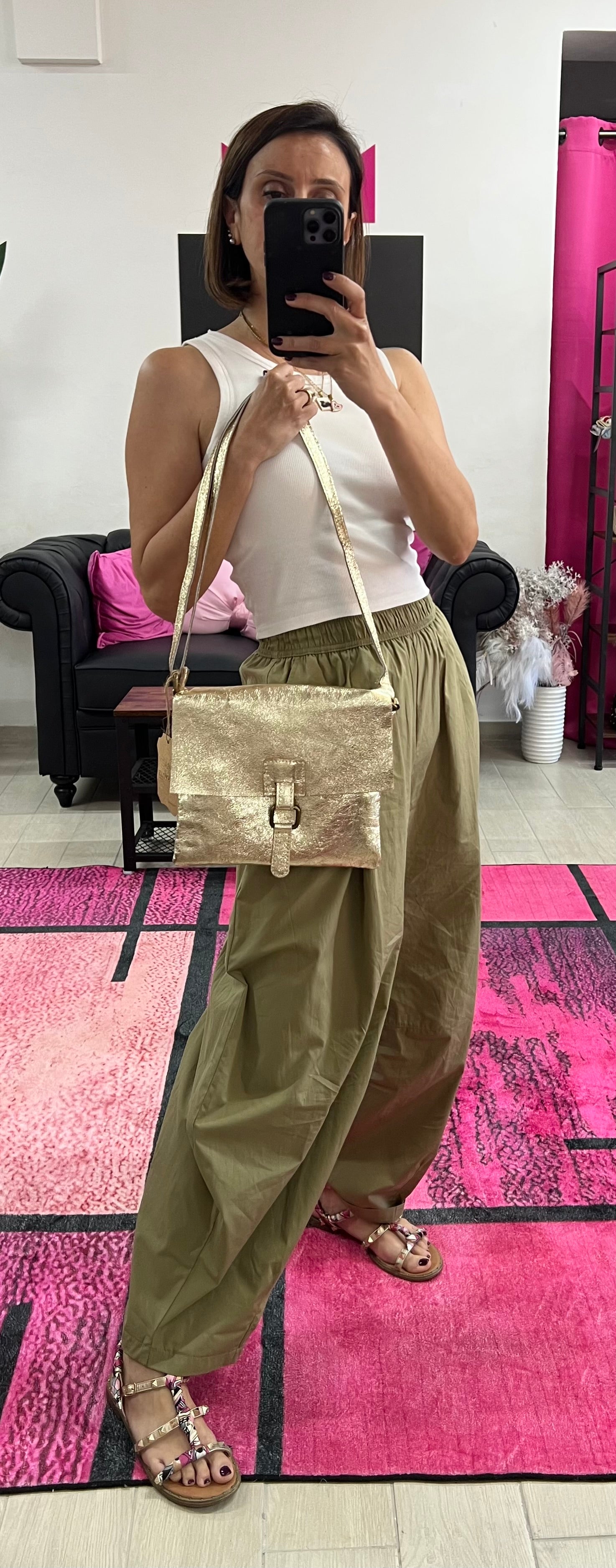 Lara z mini oro