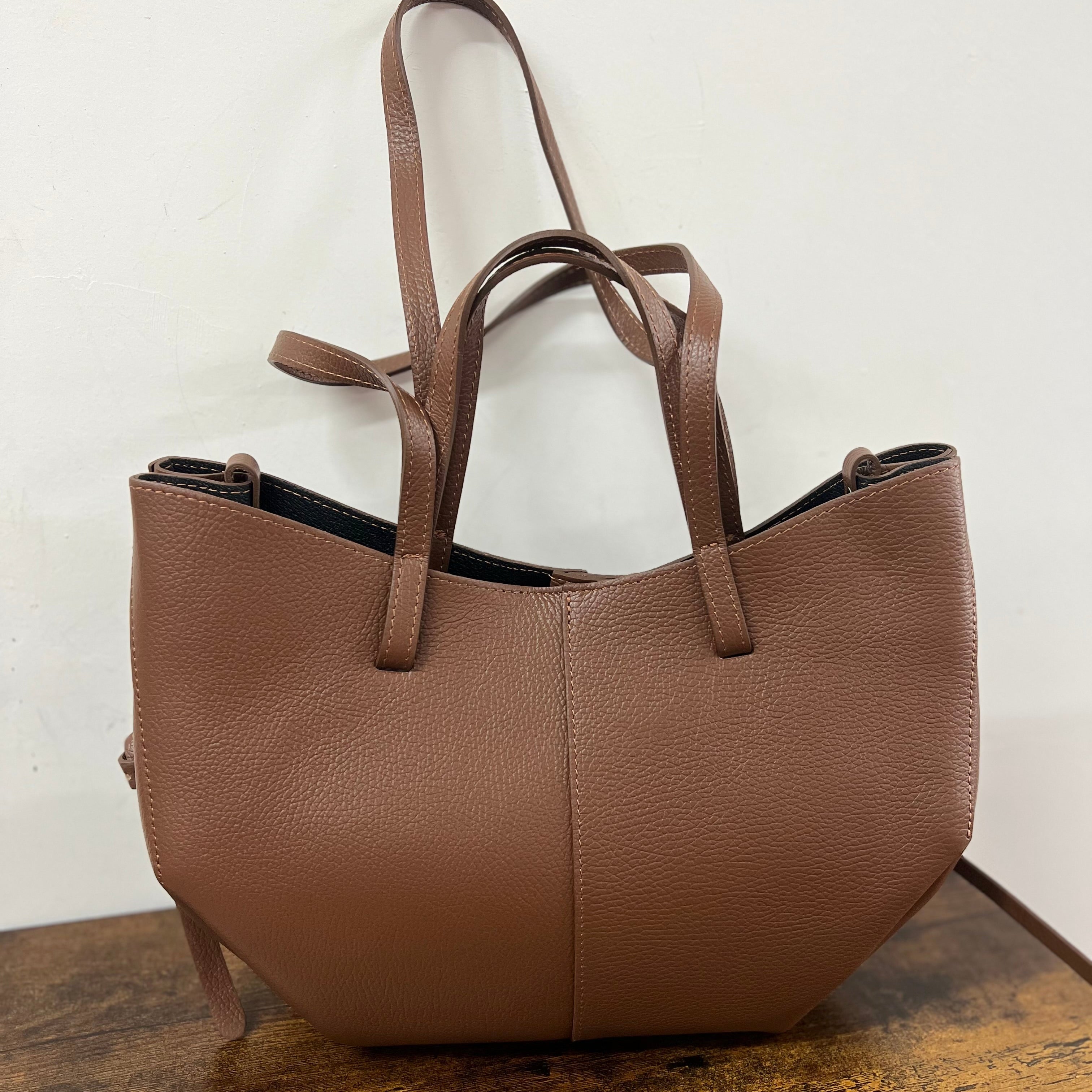 LILI chocolate shopper bag