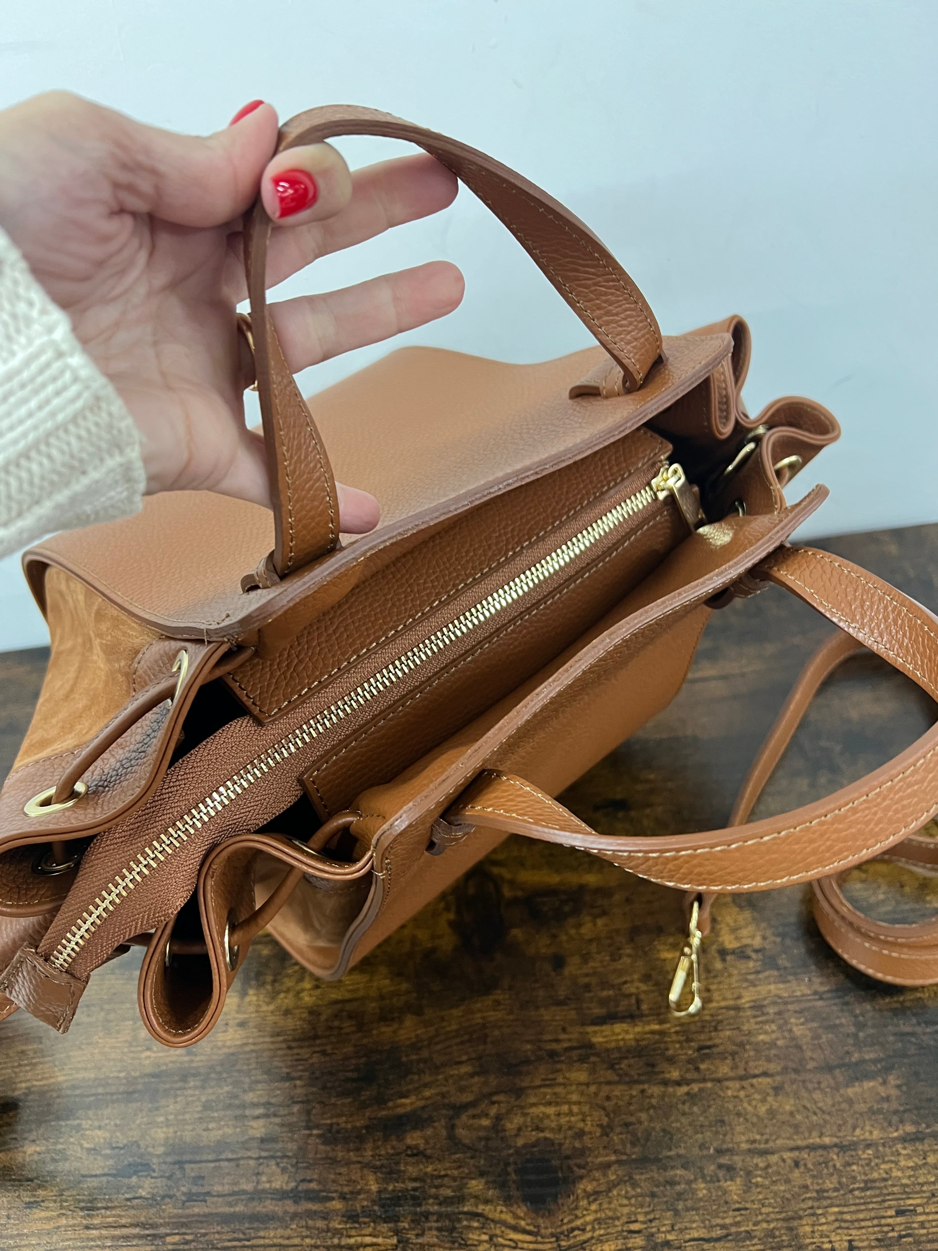 Dark leather Scarlett tote