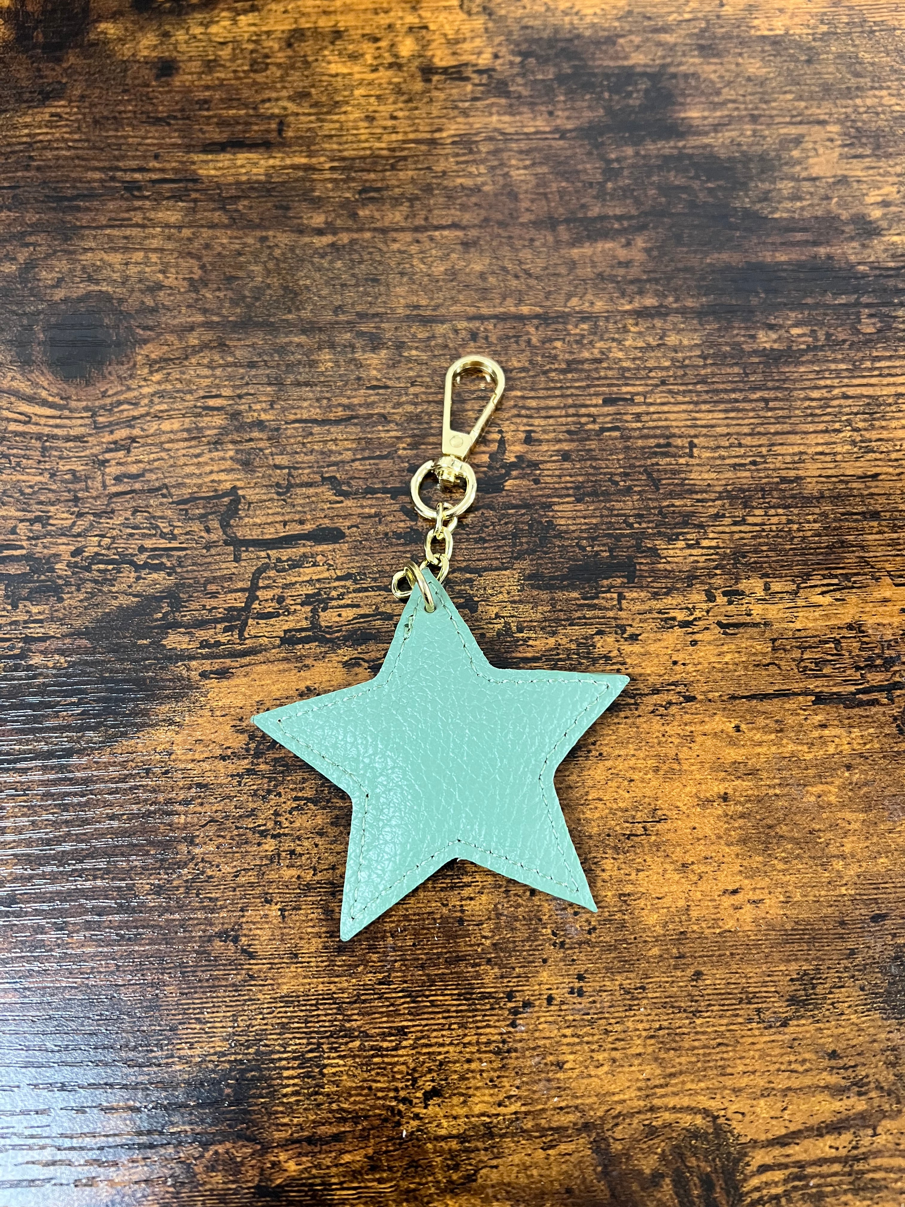 Stella in vera pelle verde salvia