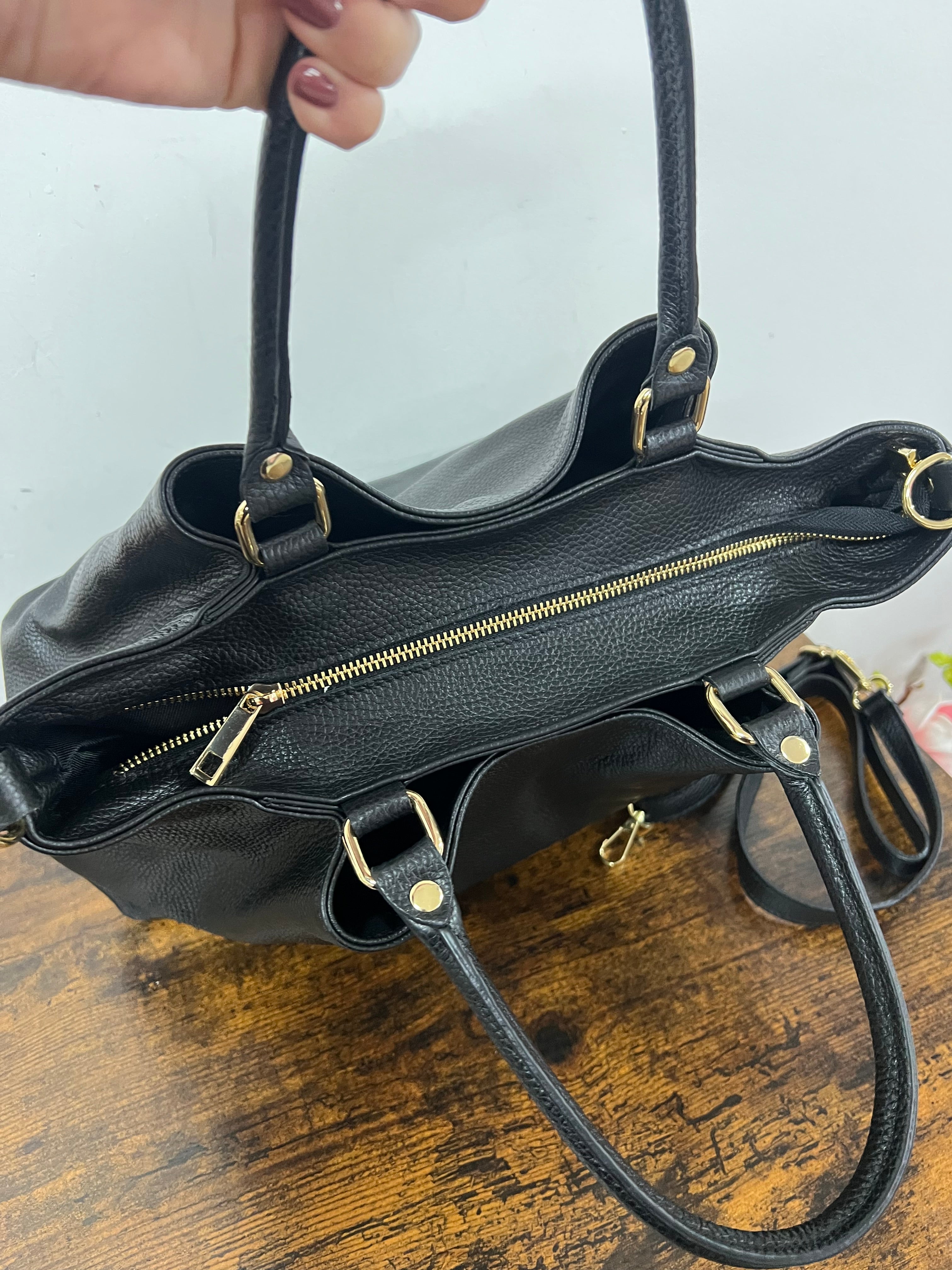 Melanie black tote