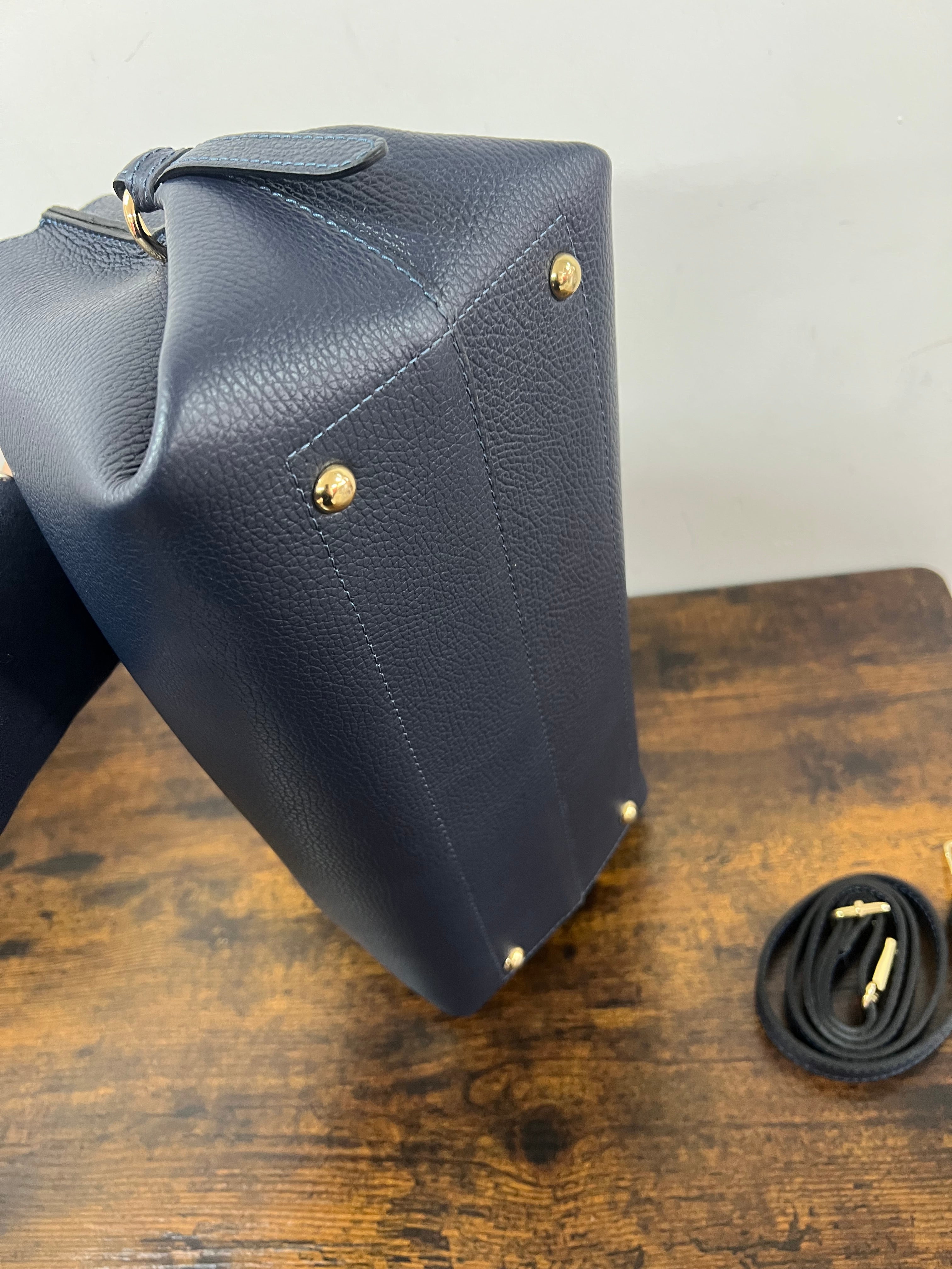 Arianna big blu navy