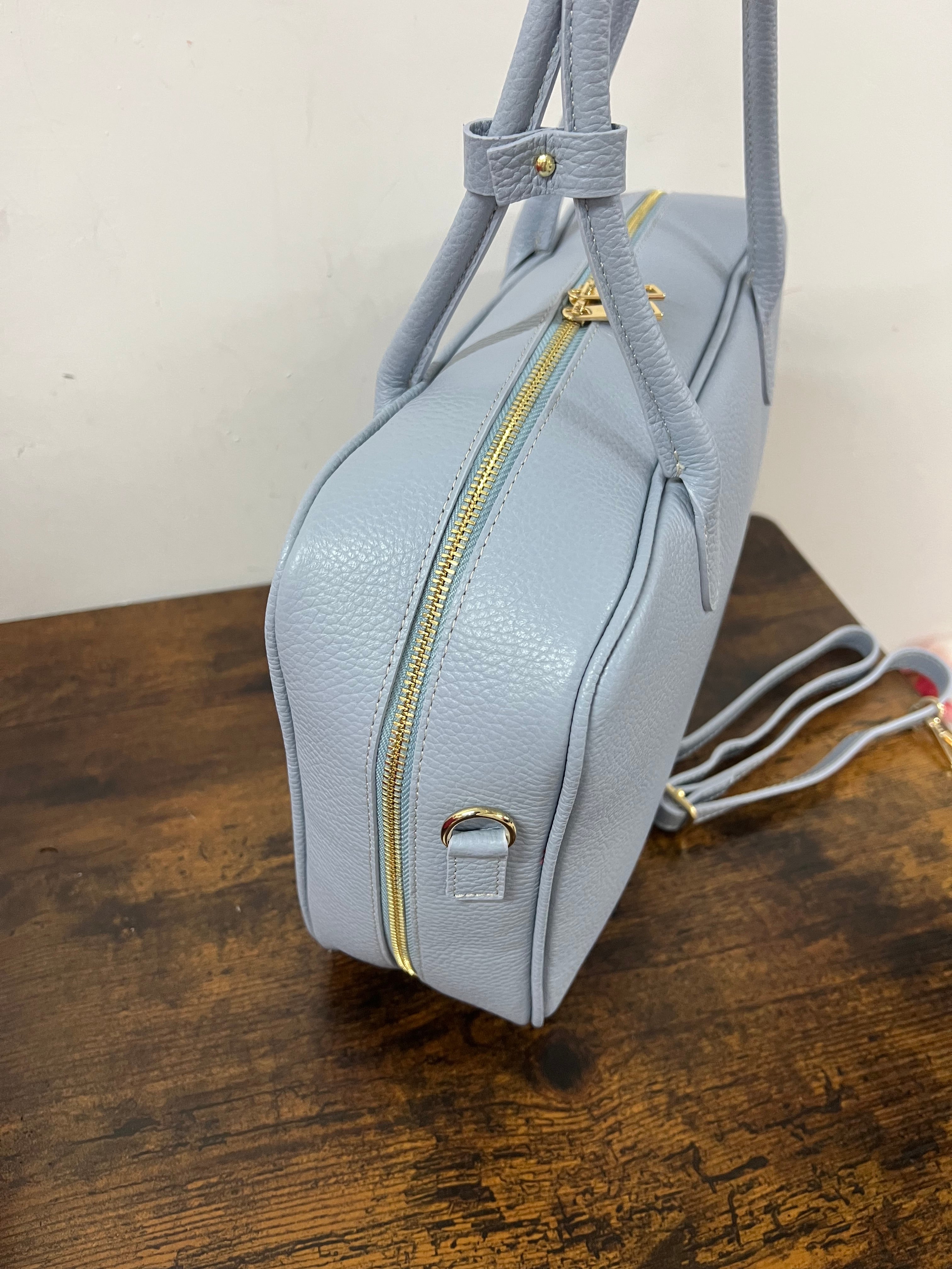 Light blue star briefcase