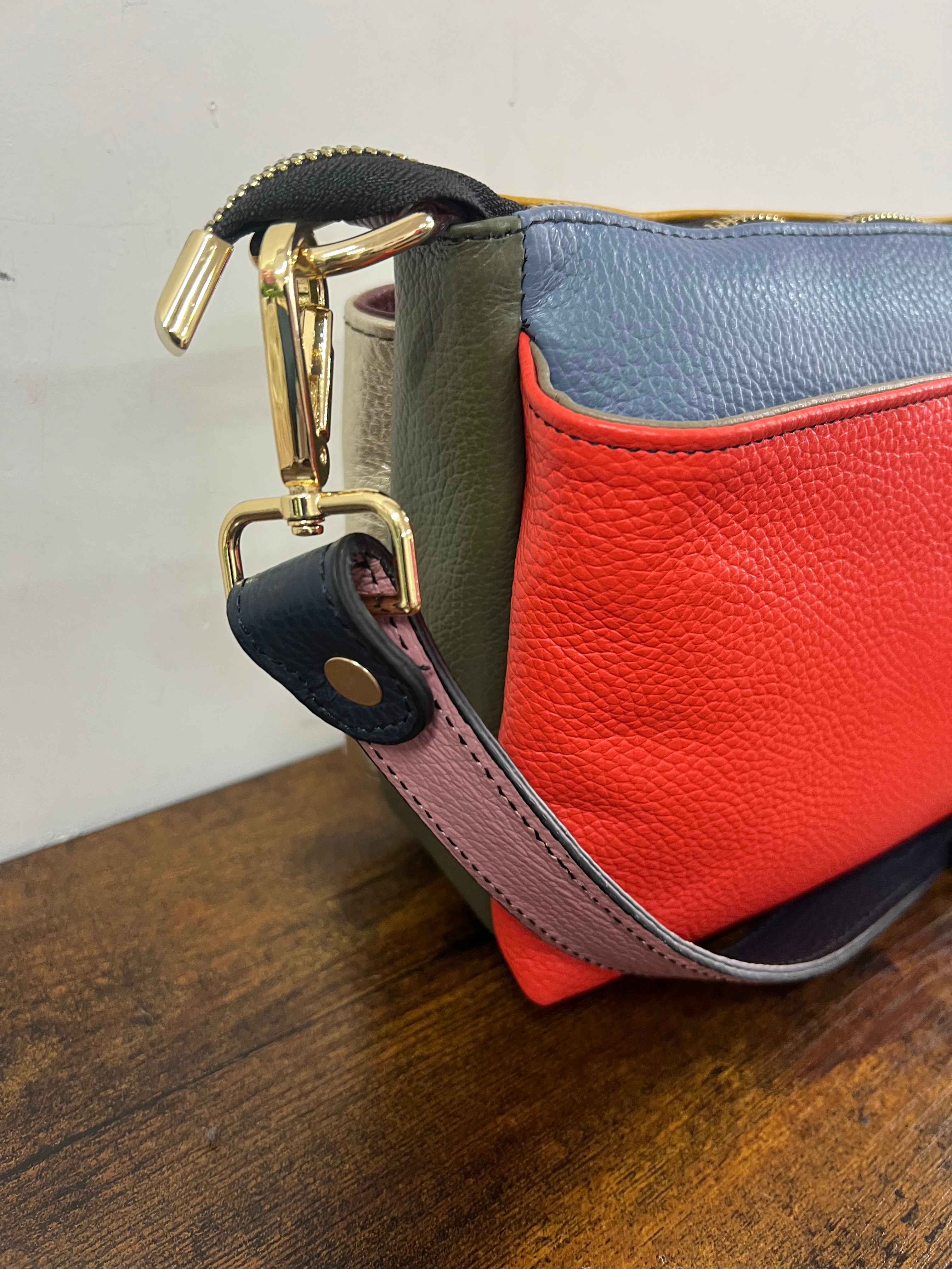 Borsetta patchwork rosso arancio e oro