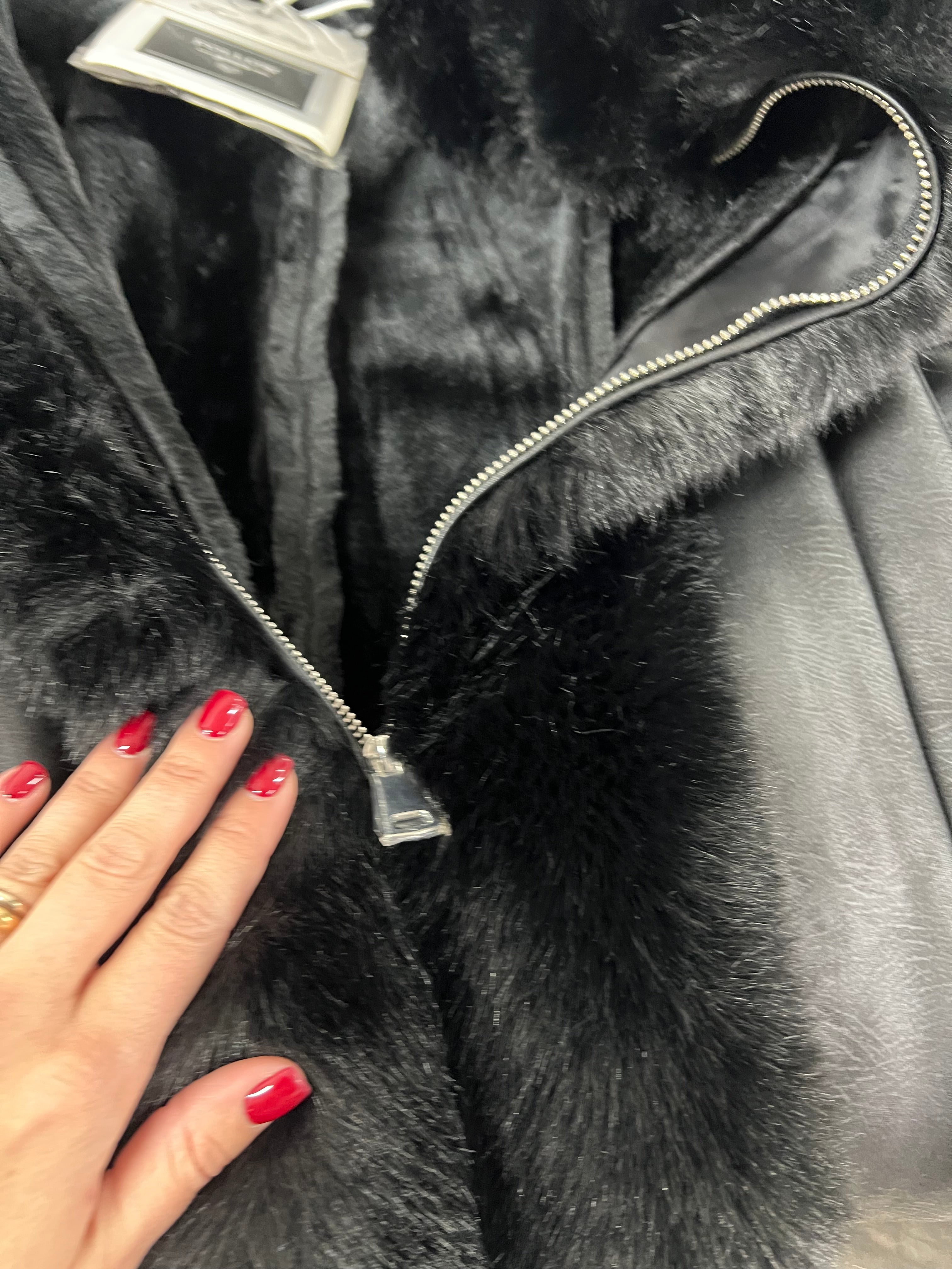 Eco-down jacket with black hood