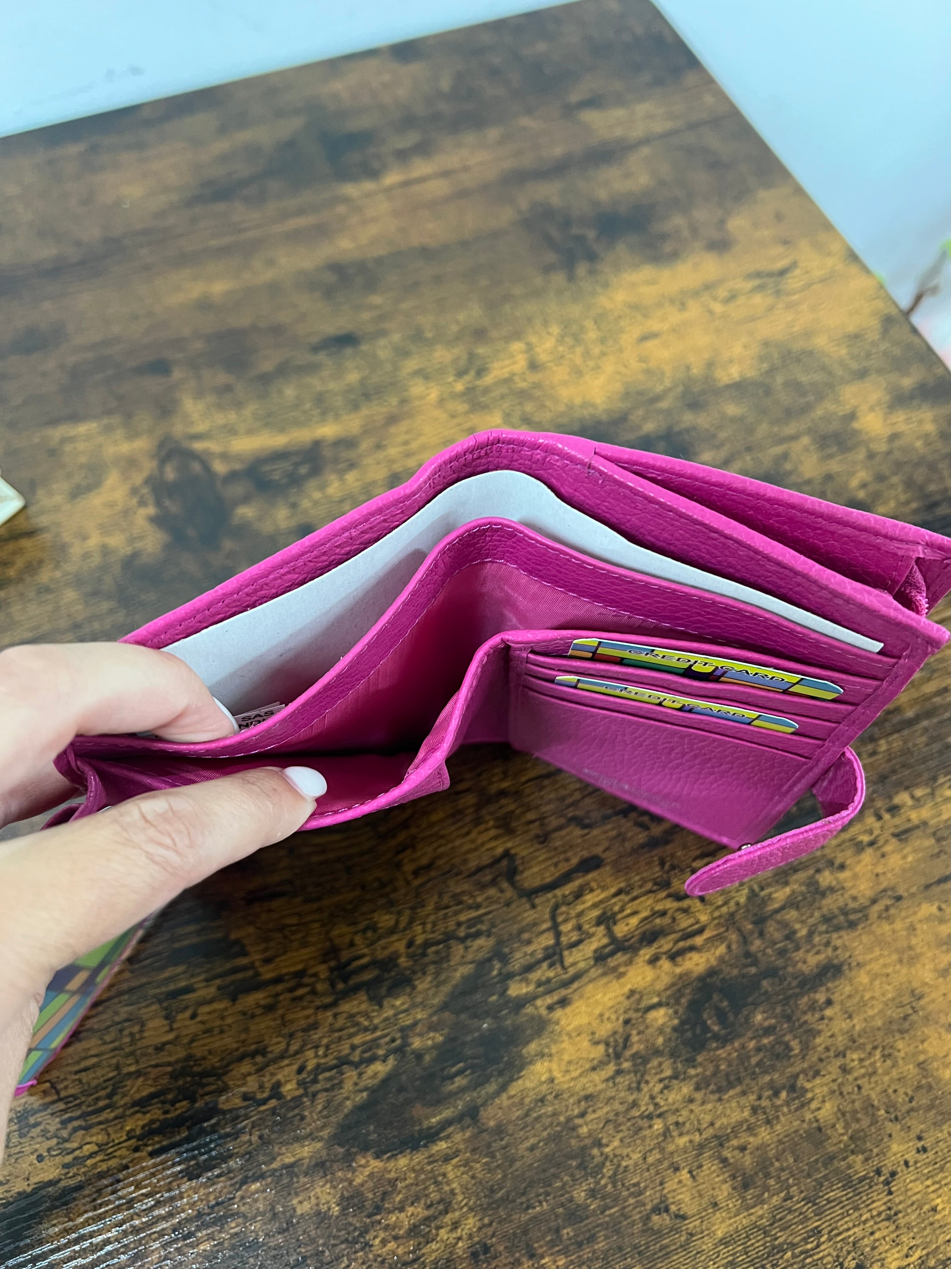 Kompatto z plus clip fucsia