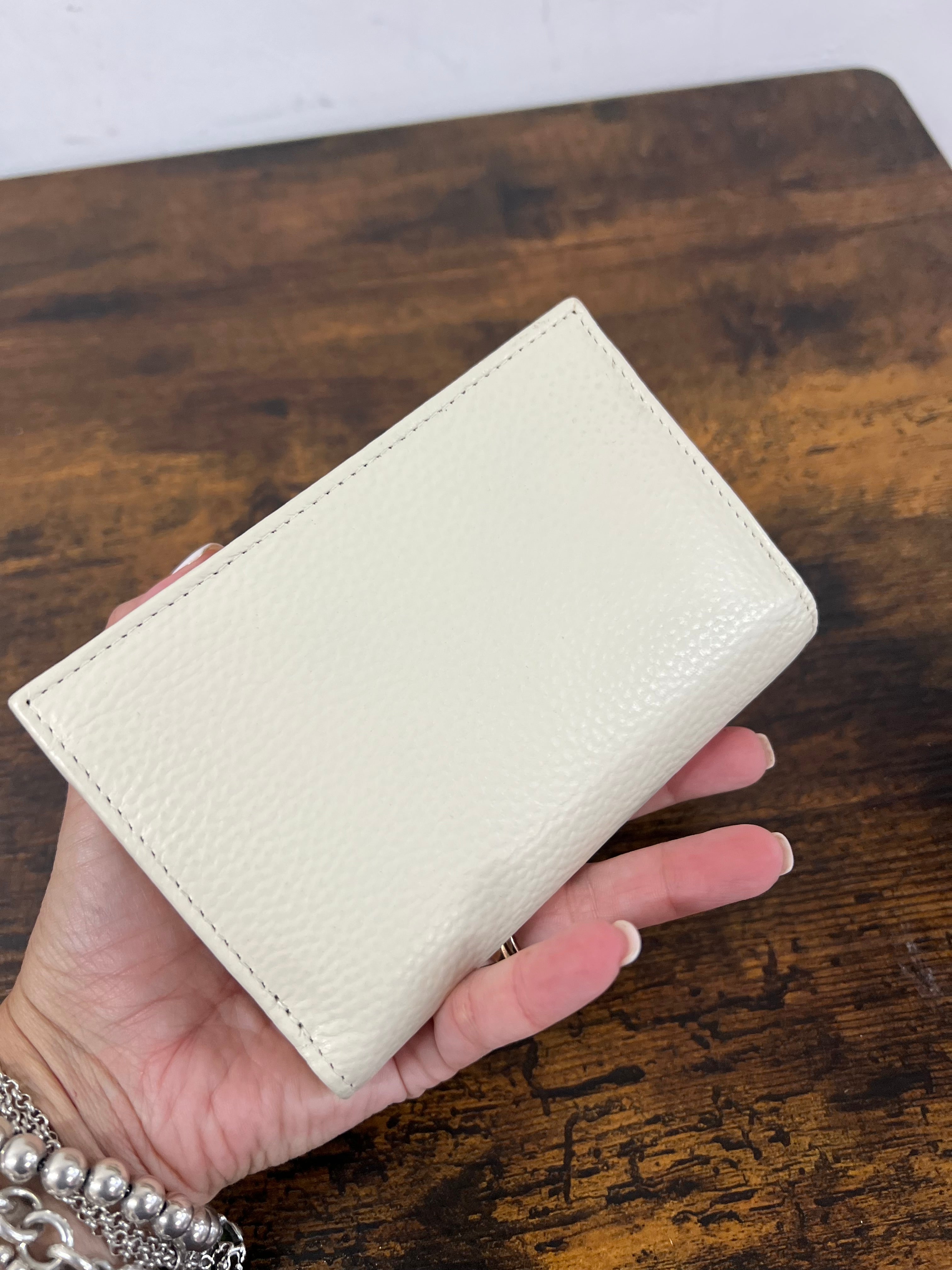Kompatto z plus clip panna