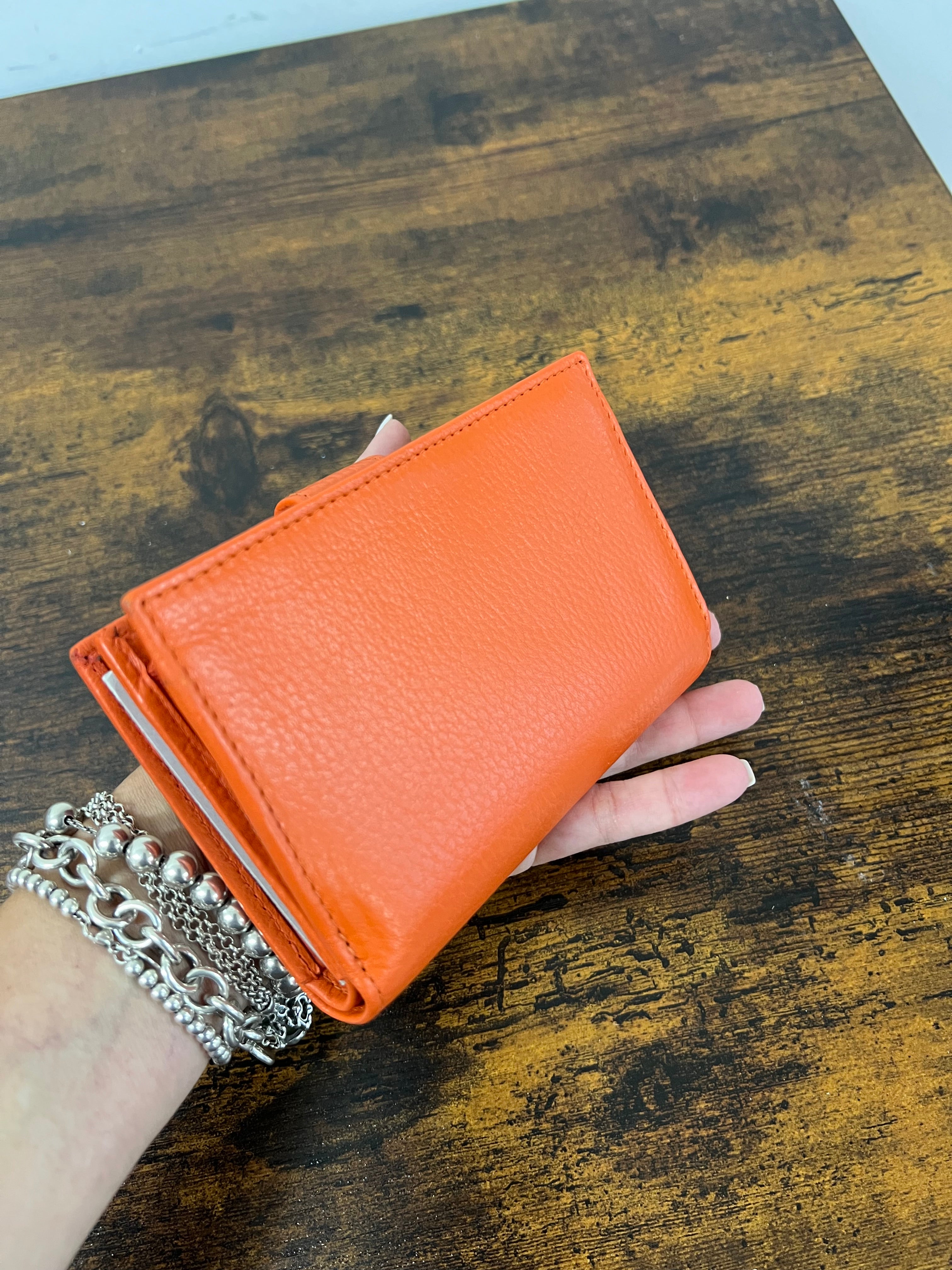 Kompatto z plus clip arancio