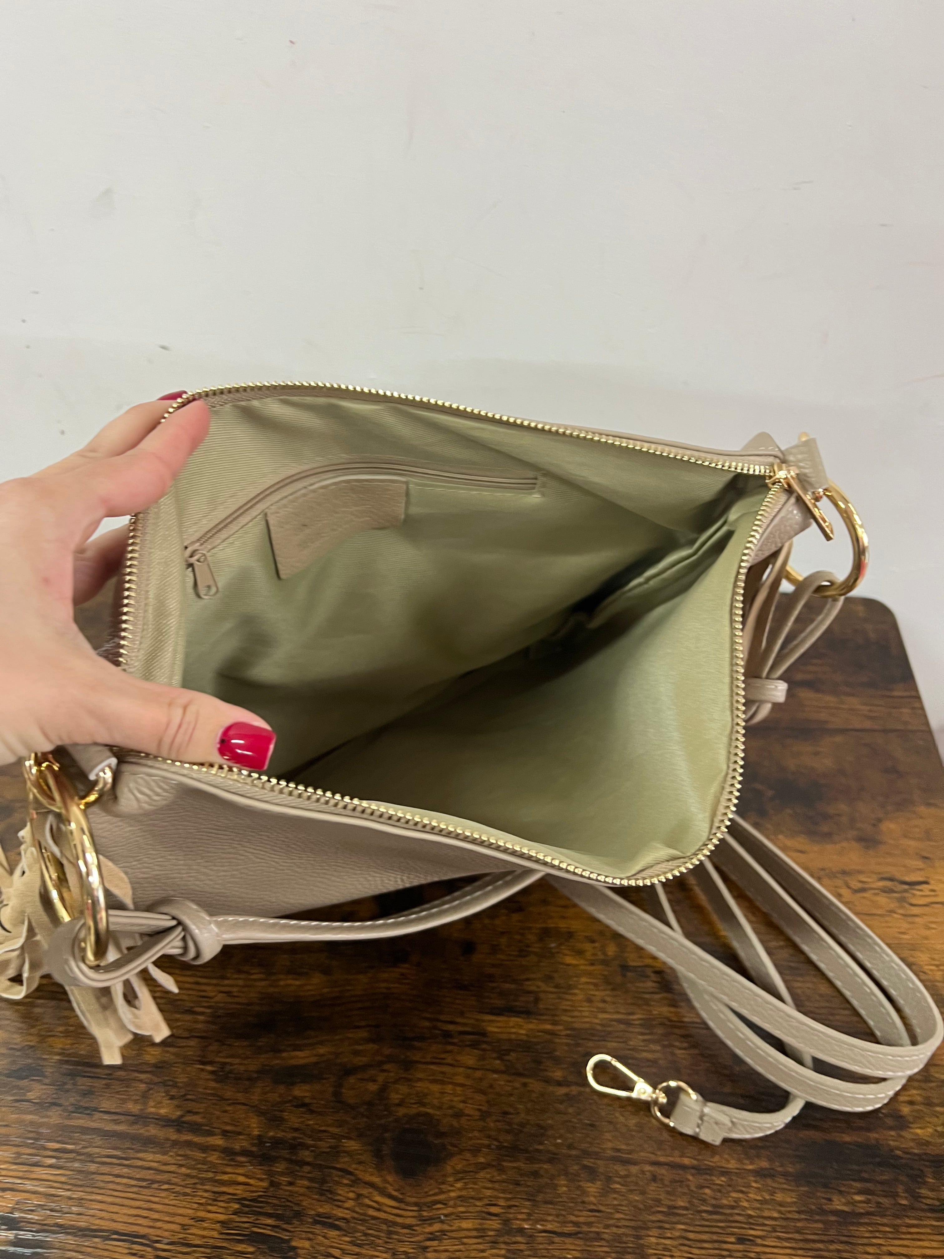Dove grey Ariel