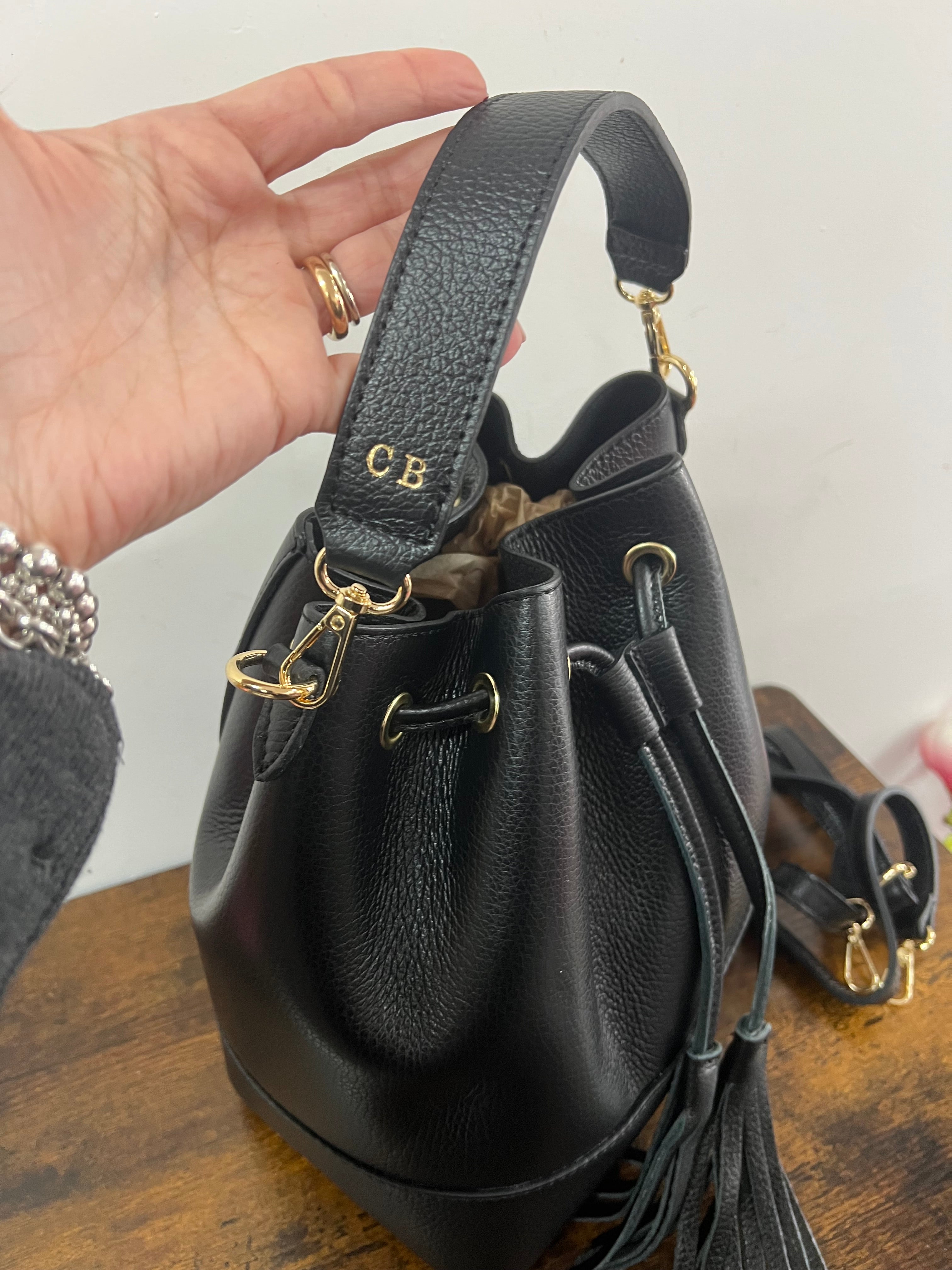 Sacchetto frange maxi nero