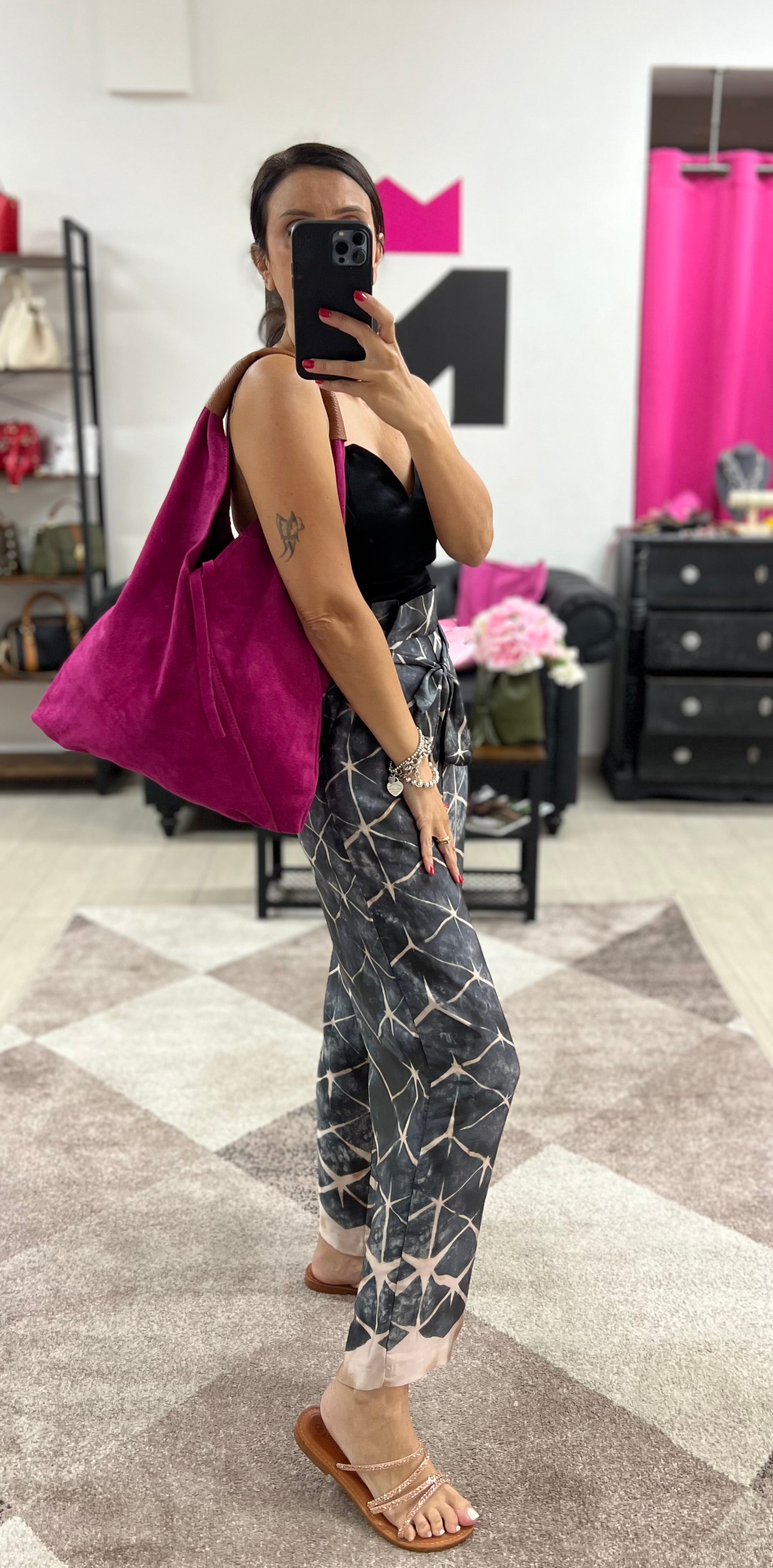 Shopper bag by Michela in fuchsia suede