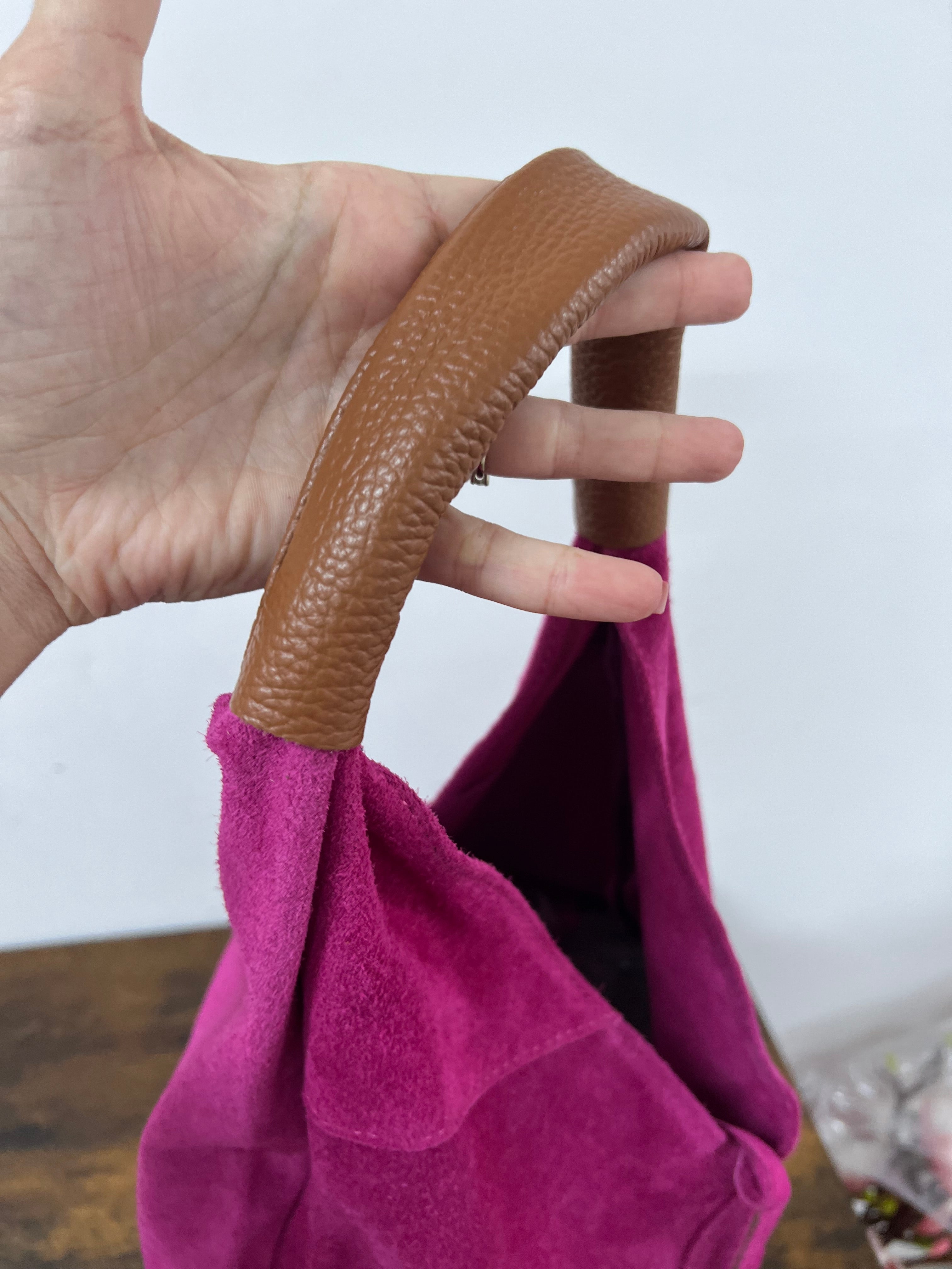 Shopper bag by Michela in fuchsia suede