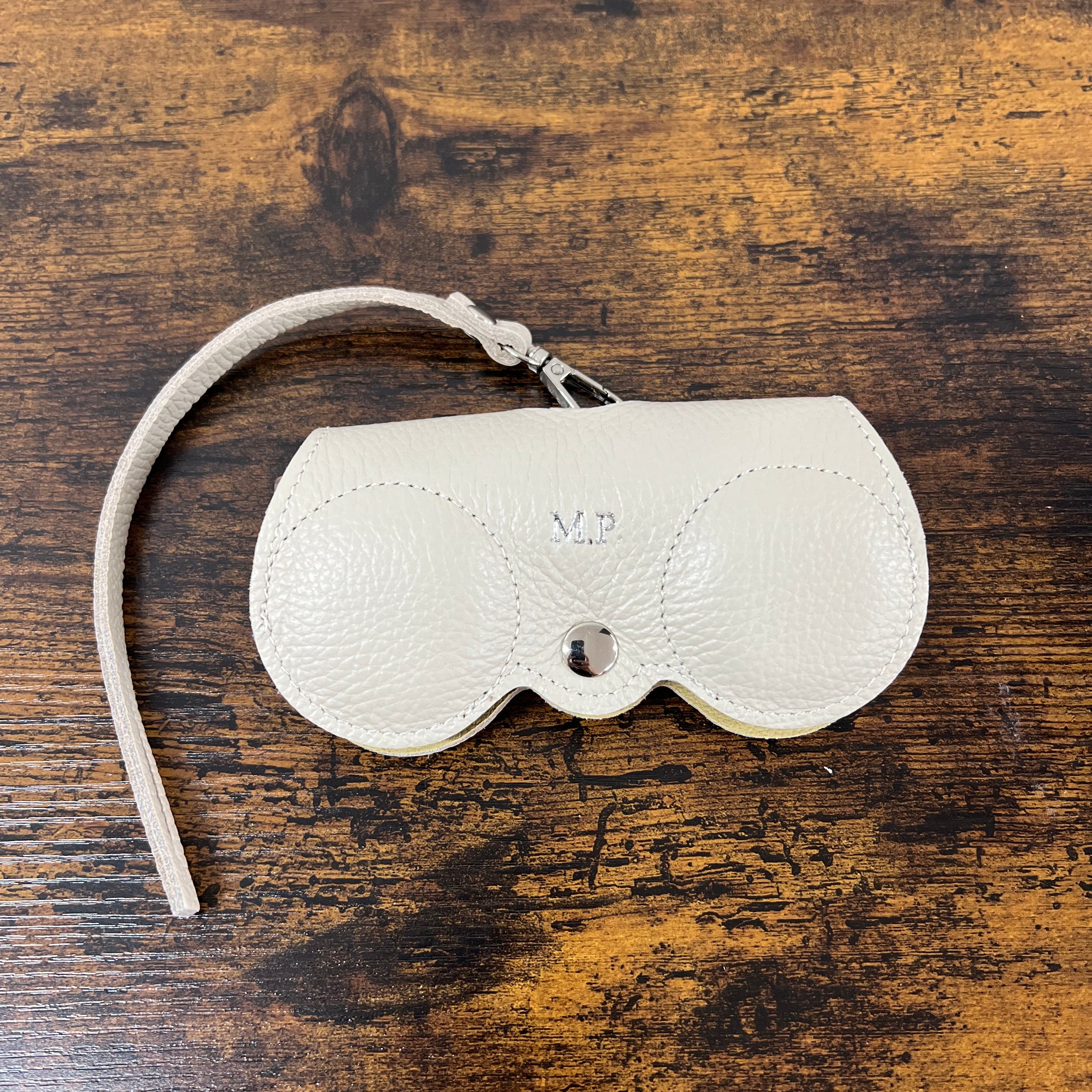 Eyeglass holder Z new off-white